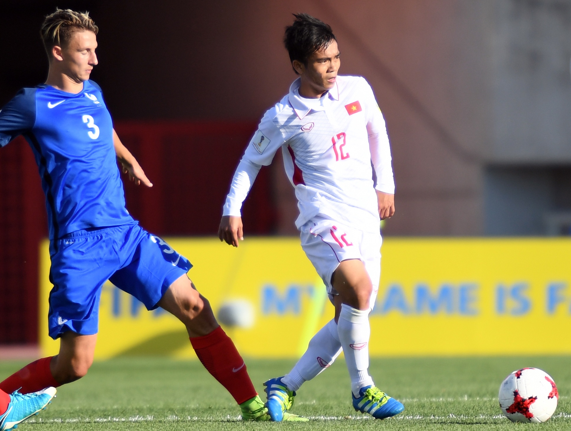 HLV Hoang Anh Tuan che trong tai anh 1