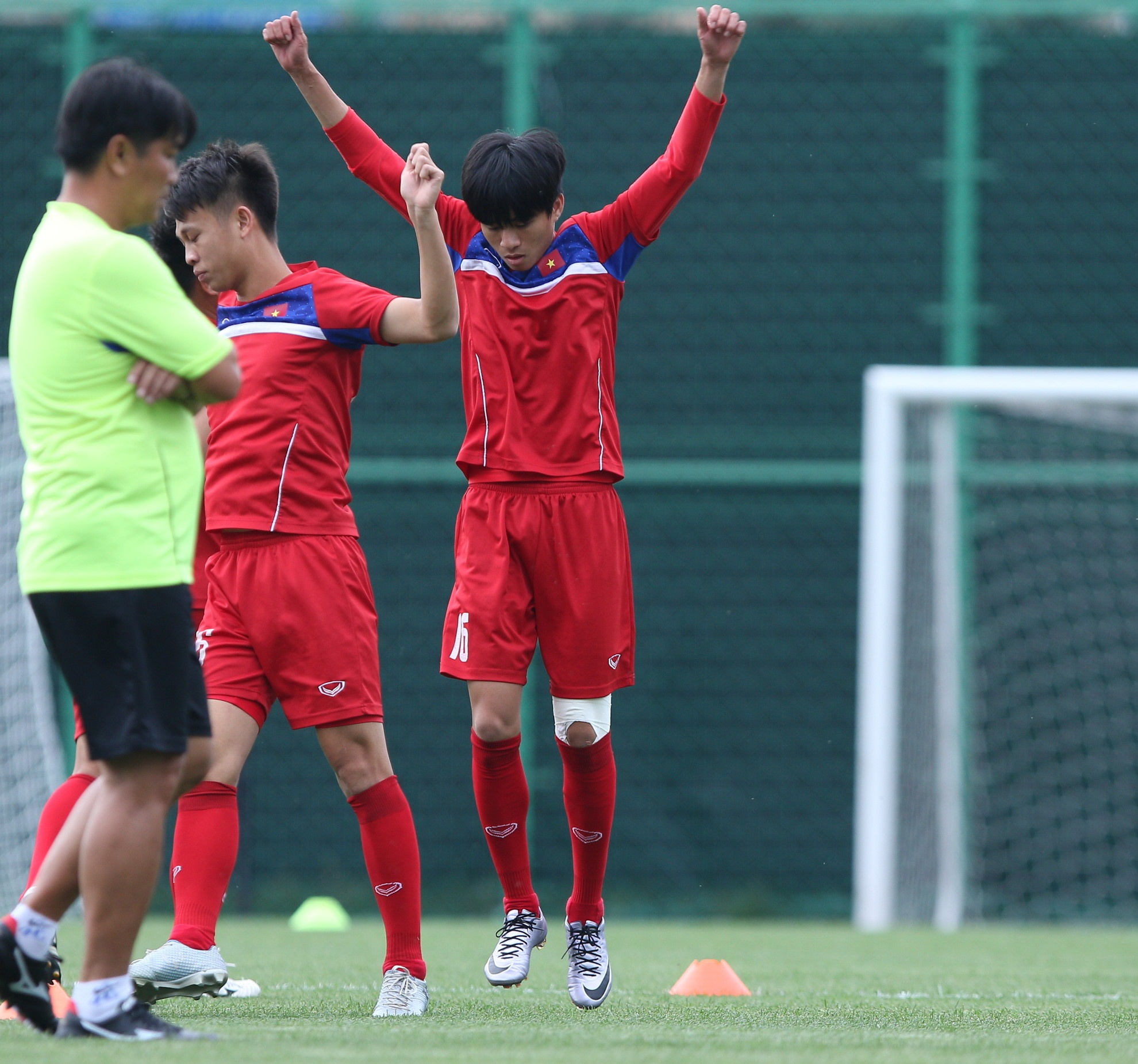 Phan Thanh Hau da chinh tran Phap anh 1