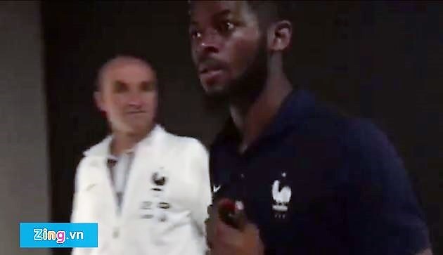 U20 Phap mo nhac nhe an toi sau tran thang U20 Viet Nam hinh anh