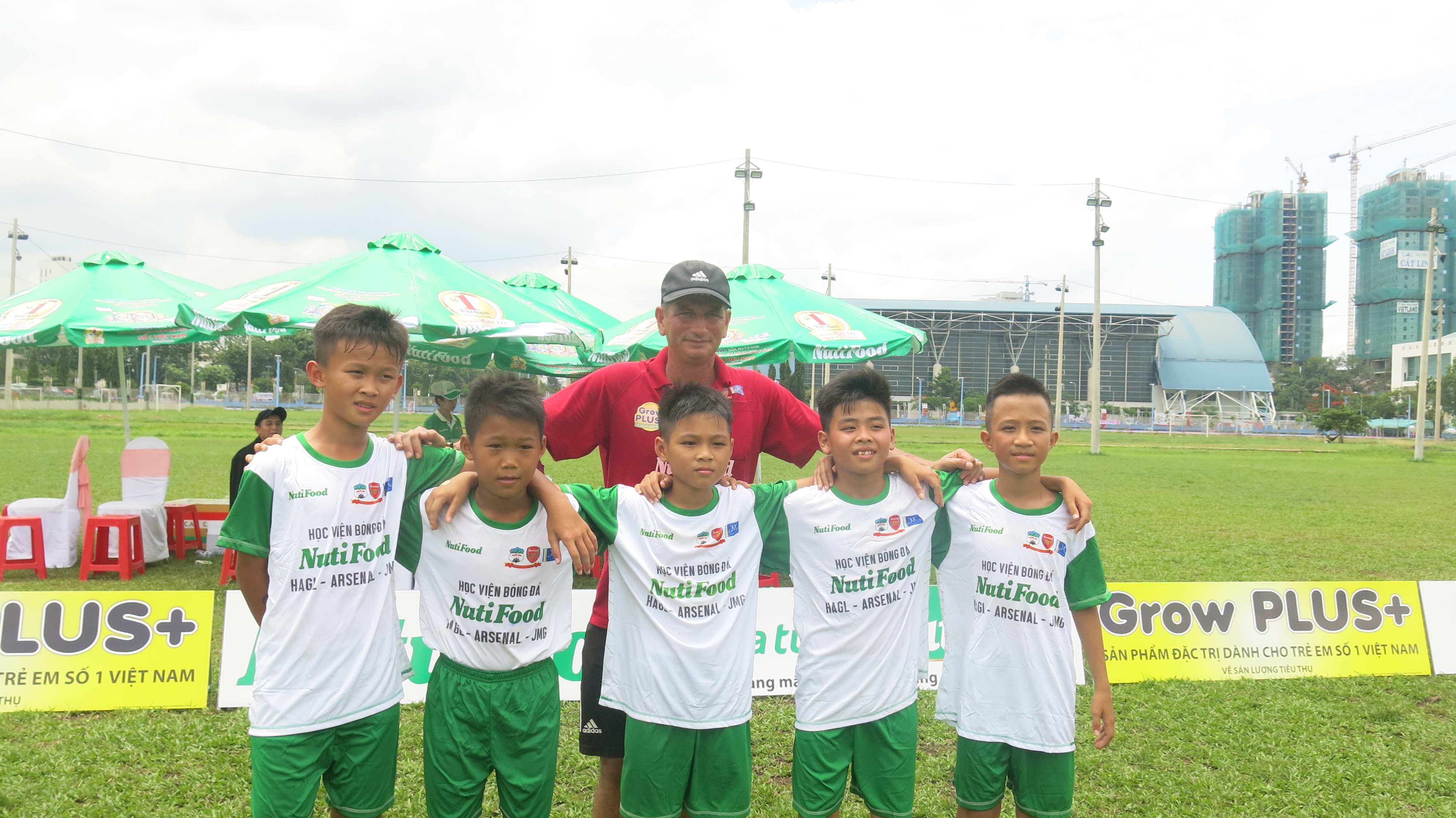 29 thi sinh vao vong chung ket khoa II Hoc vien JMG TP.HCM hinh anh