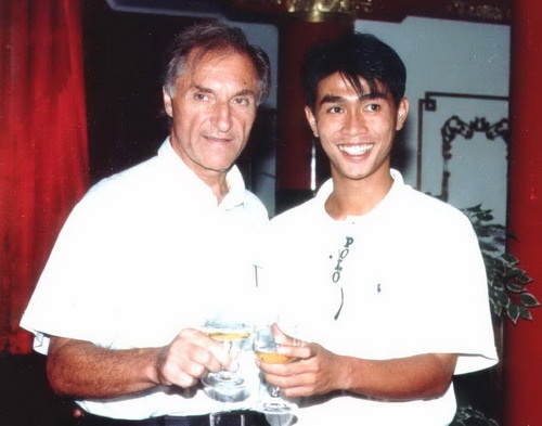 Cuu HLV tuyen Viet Nam qua doi, anh 2