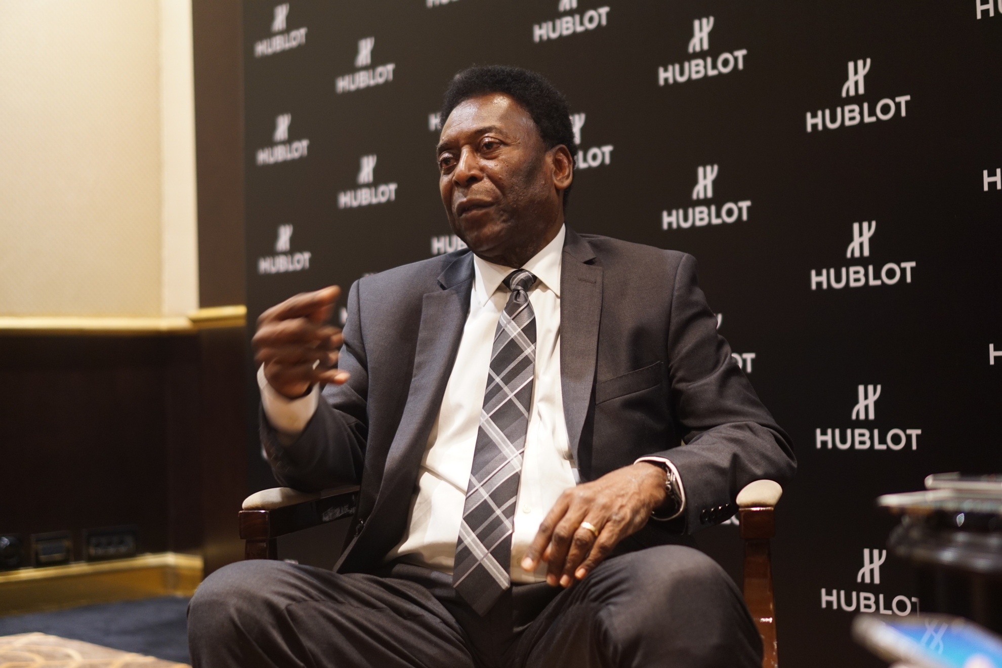 Pele: 'Viet Nam du U20 the gioi la buoc tien quan trong cho World Cup' hinh anh