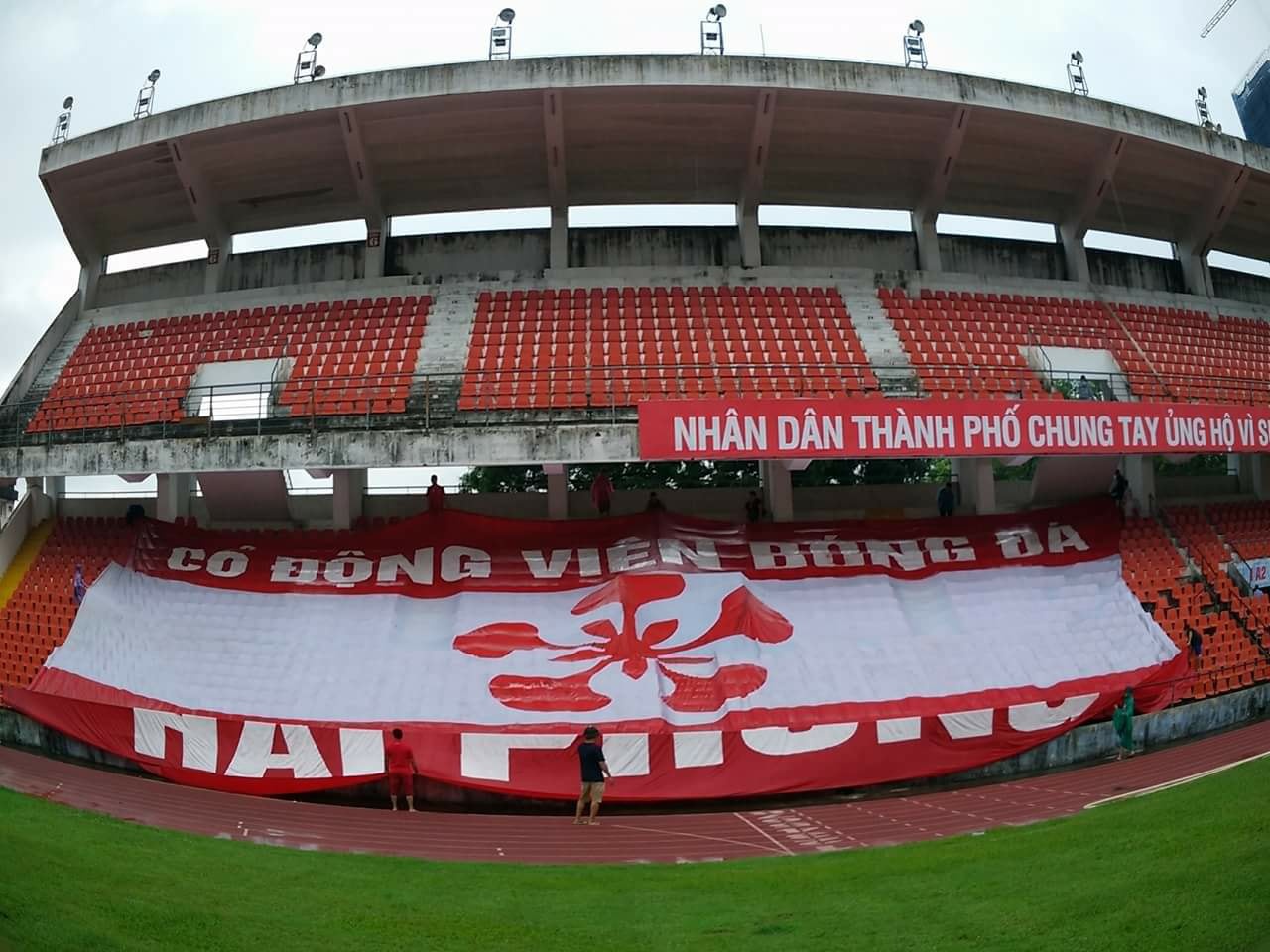 CDV Hai Phong mang co nang 300 kg bien My Dinh thanh 'san nha' hinh anh