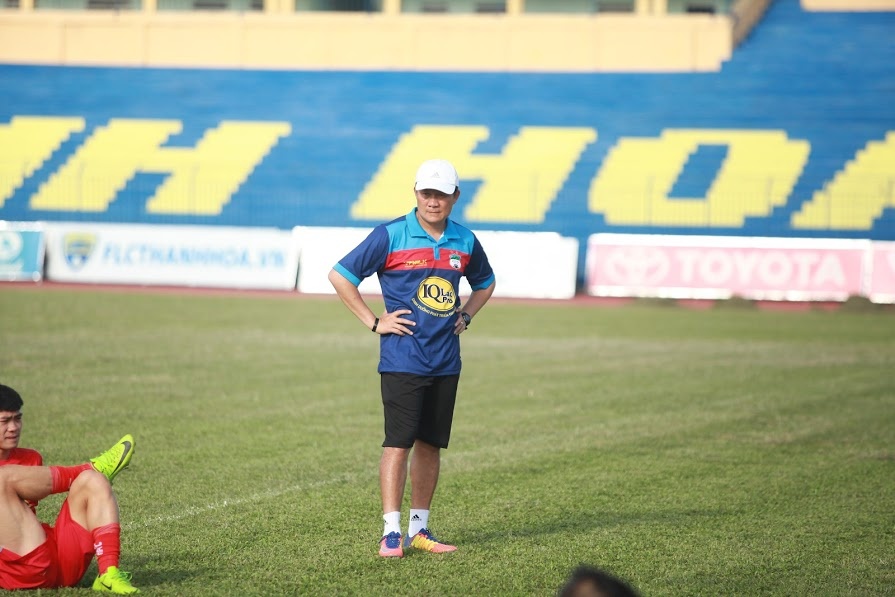 HAGL gap kho khan chong chat truoc Thanh Hoa anh 6