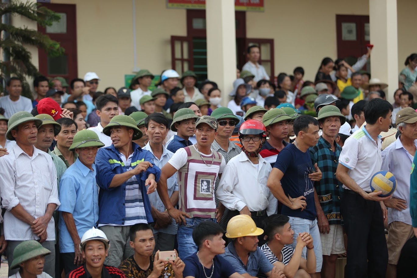 Hoa khoi bong chuyen dau trai lang, anh 6