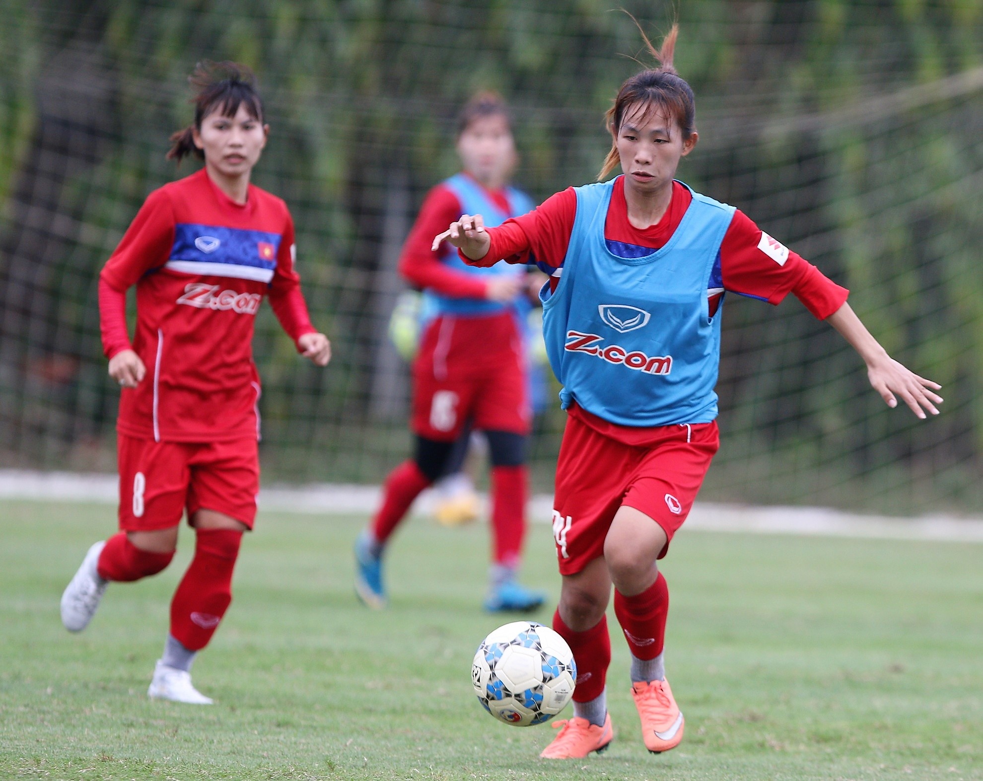 Tuyen nu Viet Nam thieu thuoc, anh 2