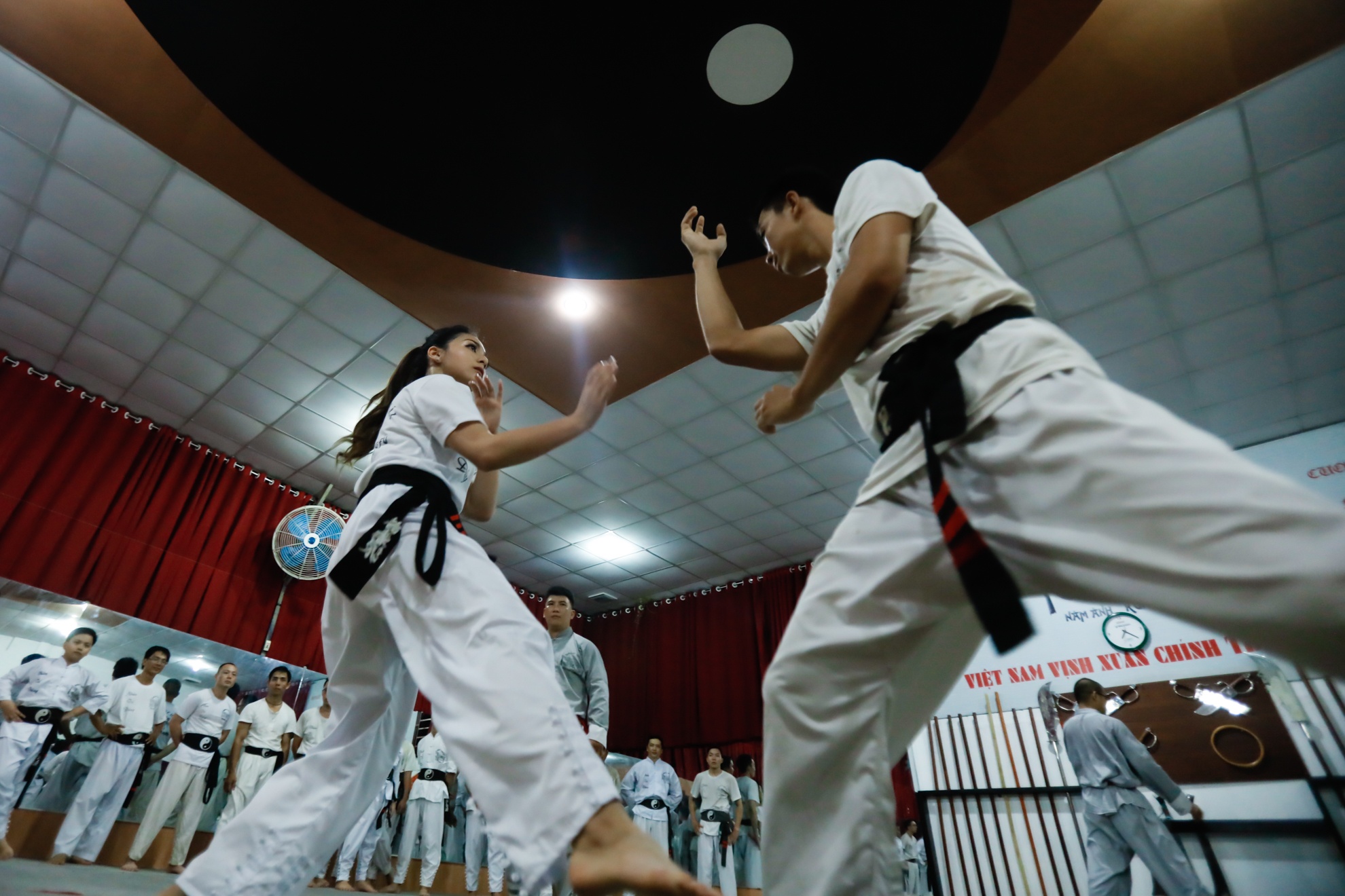 Con gai vo su Nam Anh day vo, anh 4