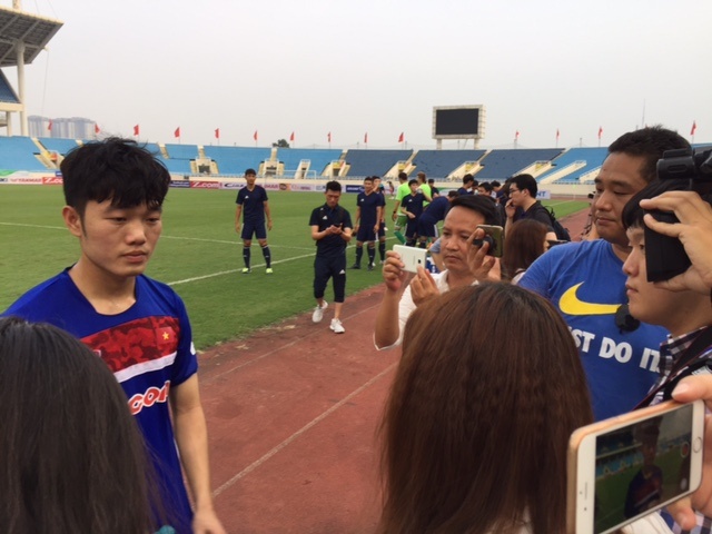 Xuan Truong khiem ton tra loi truyen thong Han Quoc truoc tran dau hinh anh