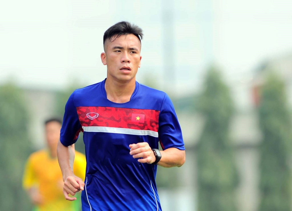 U22 Viet Nam loai 3 cau thu truoc ngay di Han Quoc hinh anh