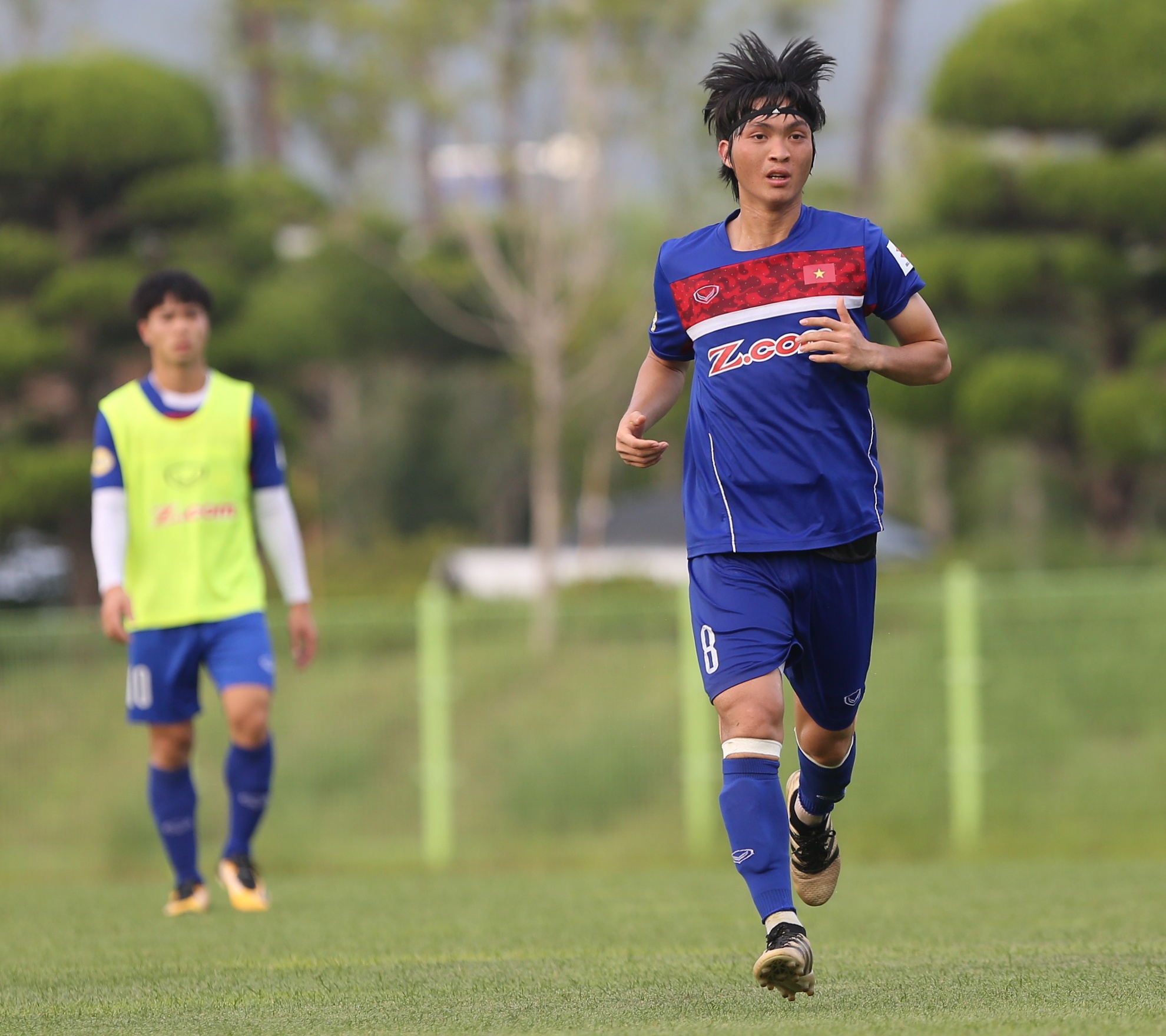 Tuan Anh kem Cong Phuong anh 2