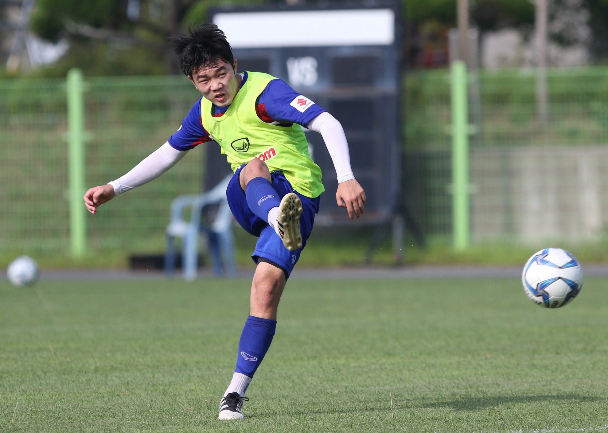 Tuan Anh kem Cong Phuong anh 8