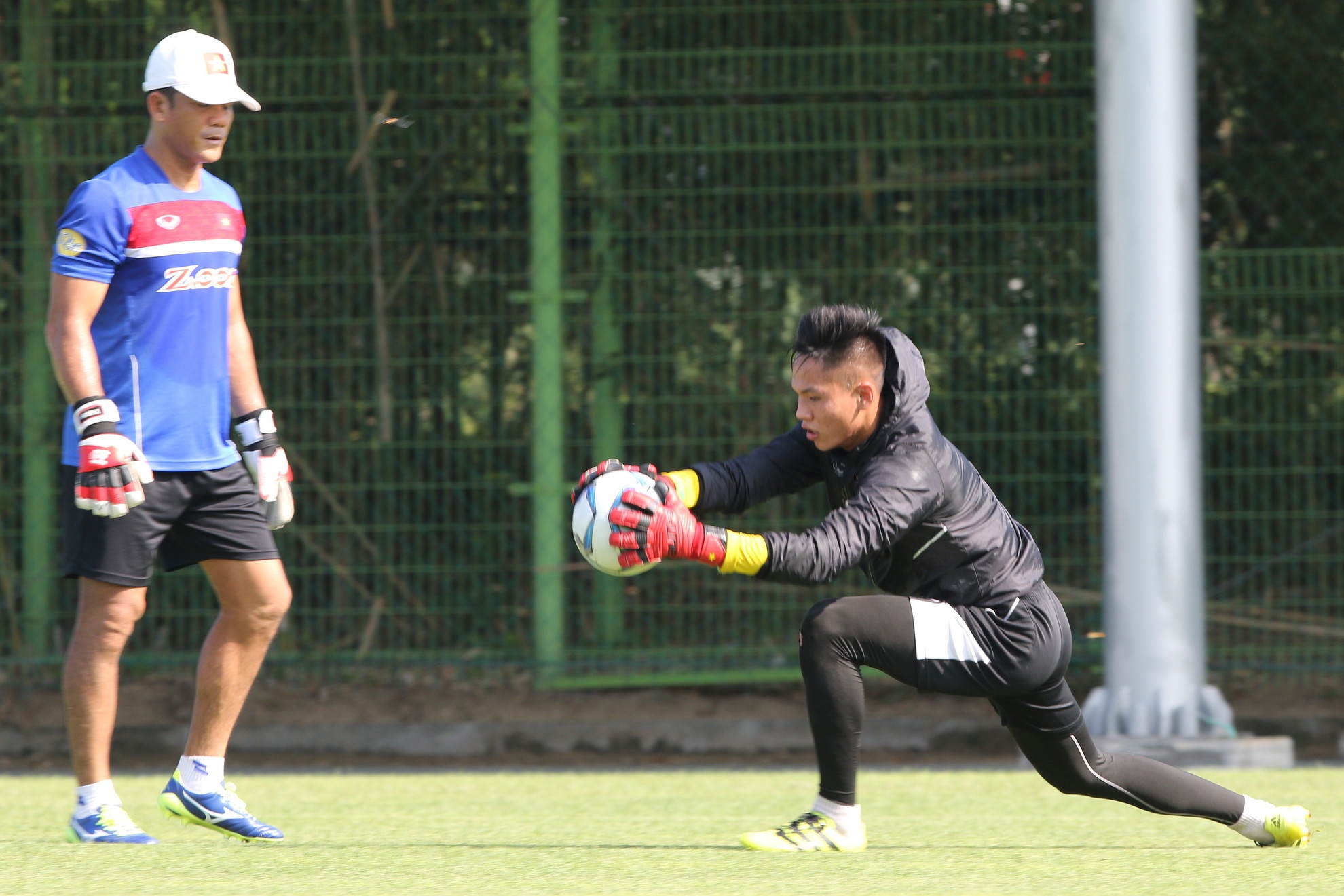 Tuan Anh bi lua bong anh 6