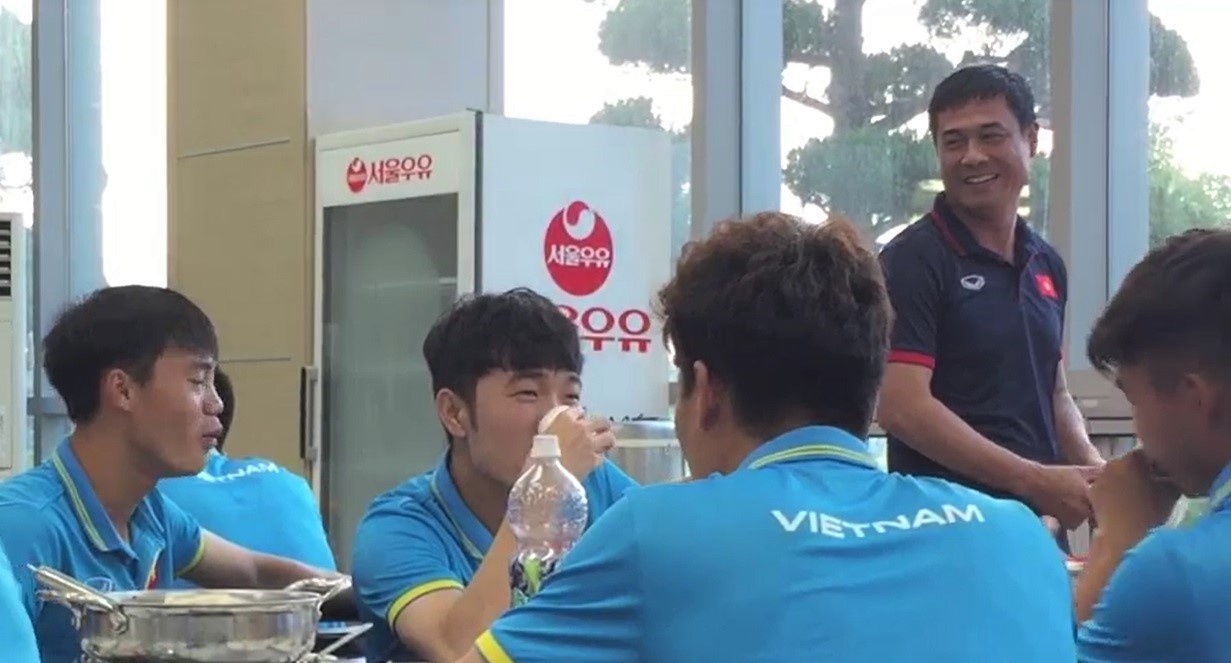 U22 Viet Nam san sang cho tran gap Mokpo FC hinh anh