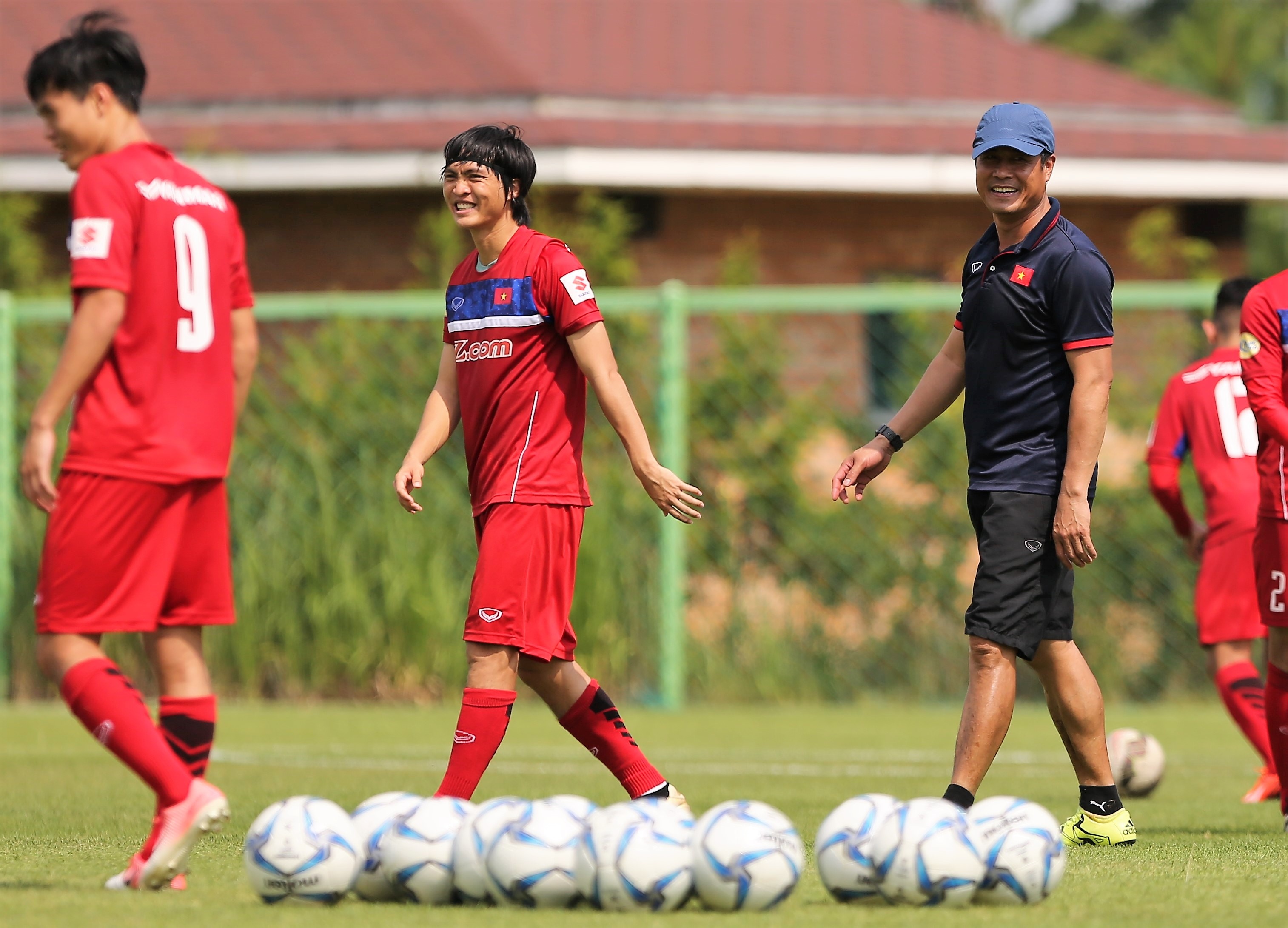 HLV Huu Thang khoe manh, anh 1