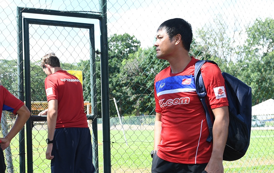 U22 Viet Nam khong duoc tap lam quen san thi dau hinh anh