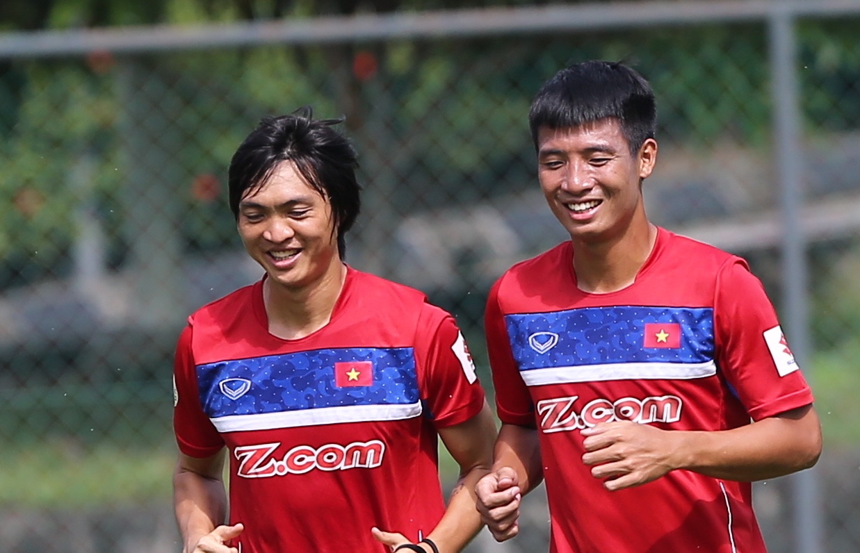 U22 Viet Nam vui ve du lai bi chu nha Malaysia lam kho hinh anh