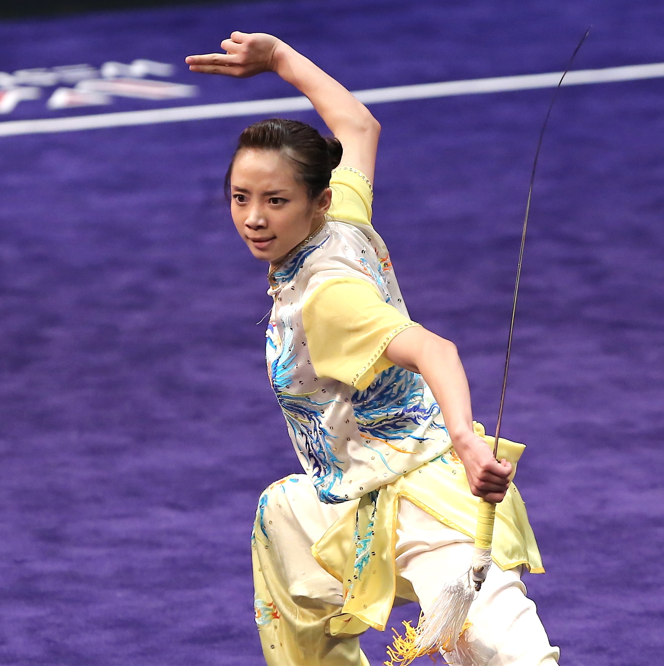 Duong Thuy Vi danh huy chuong vang, anh 1