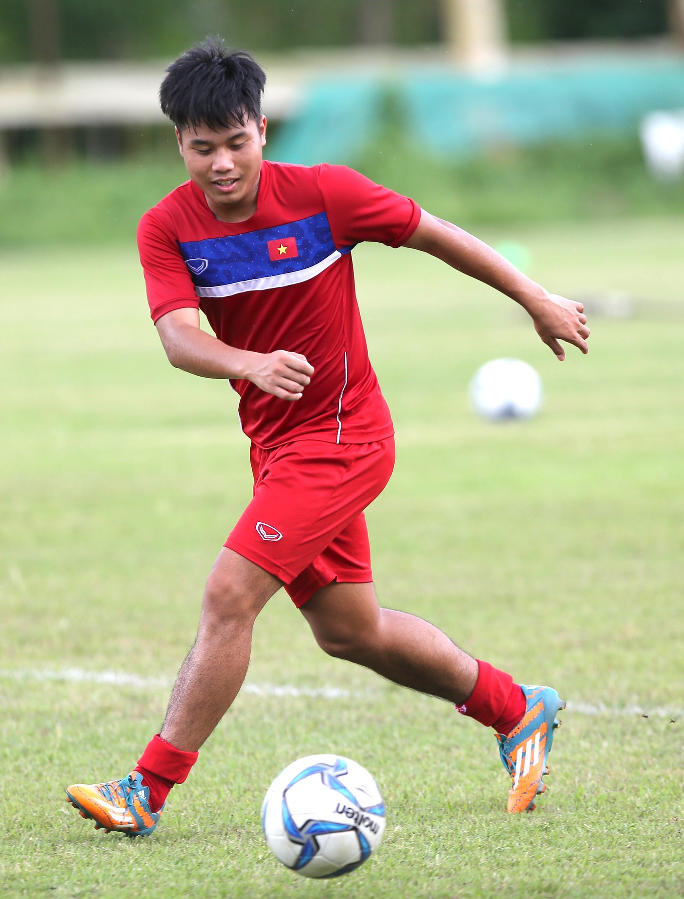 U18 Viet Nam tap sut luan luu, anh 3