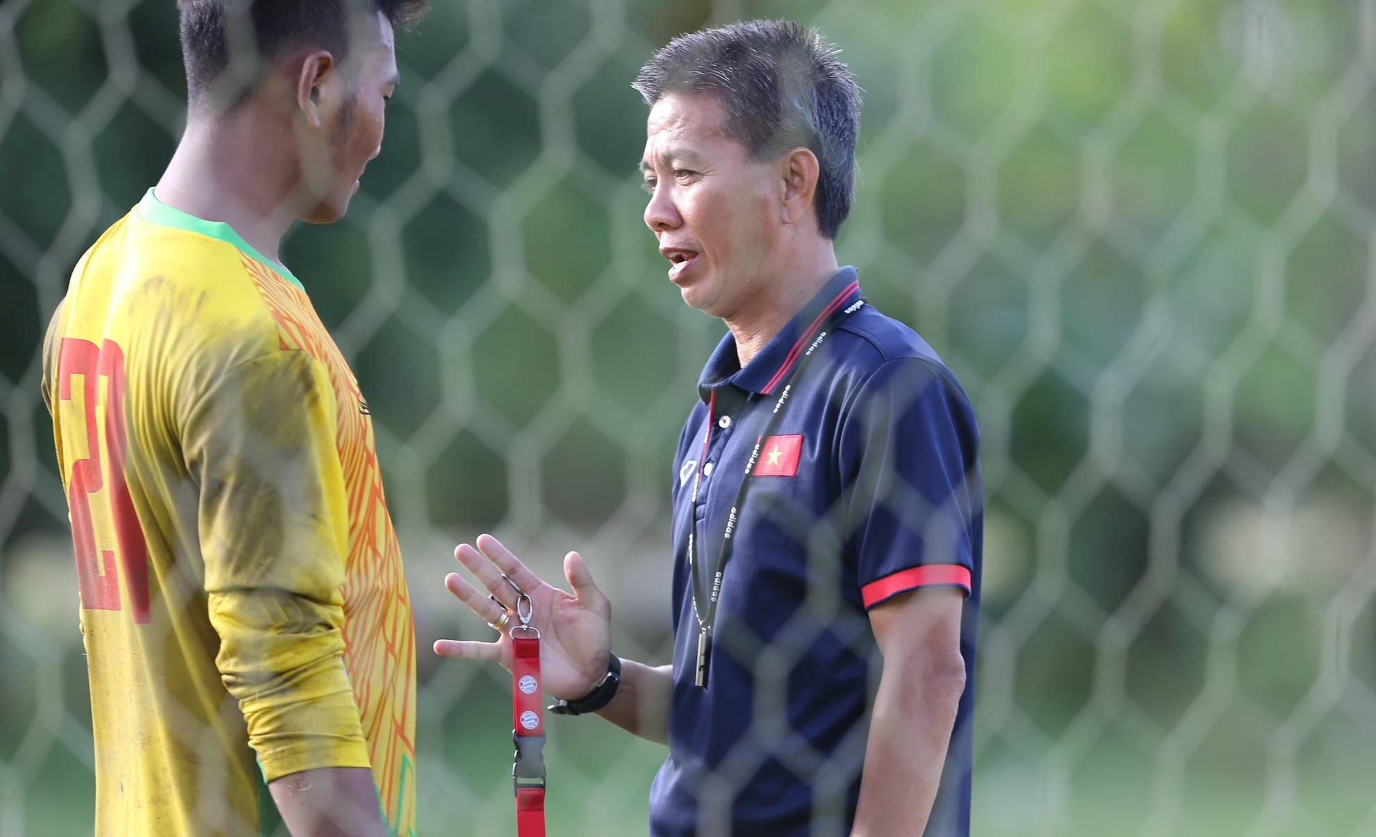 U18 Viet Nam tap sut luan luu, anh 10