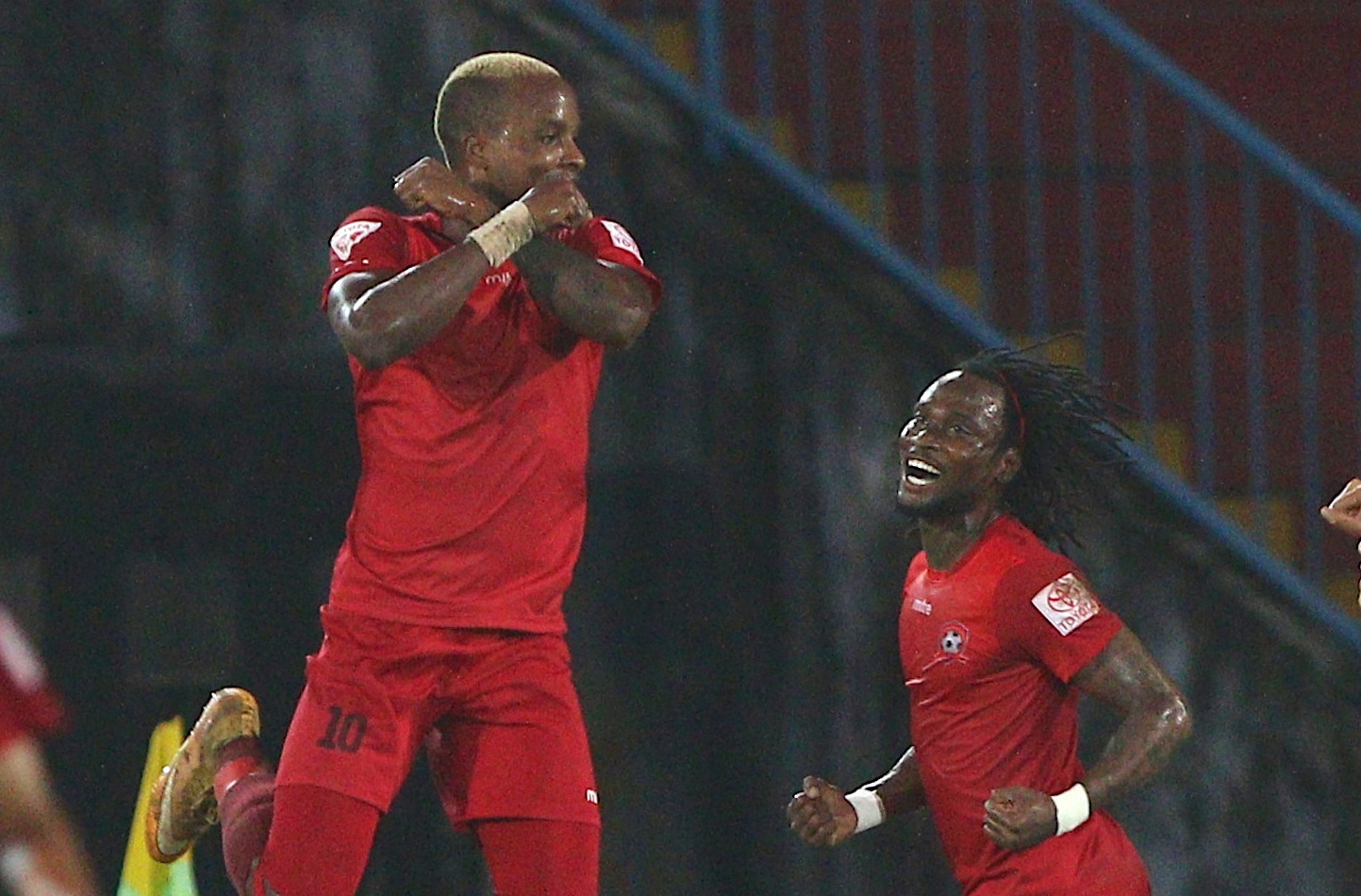 CLB Hai Phong thang thuyet phuc du thieu Van Lam, Sy Manh hinh anh