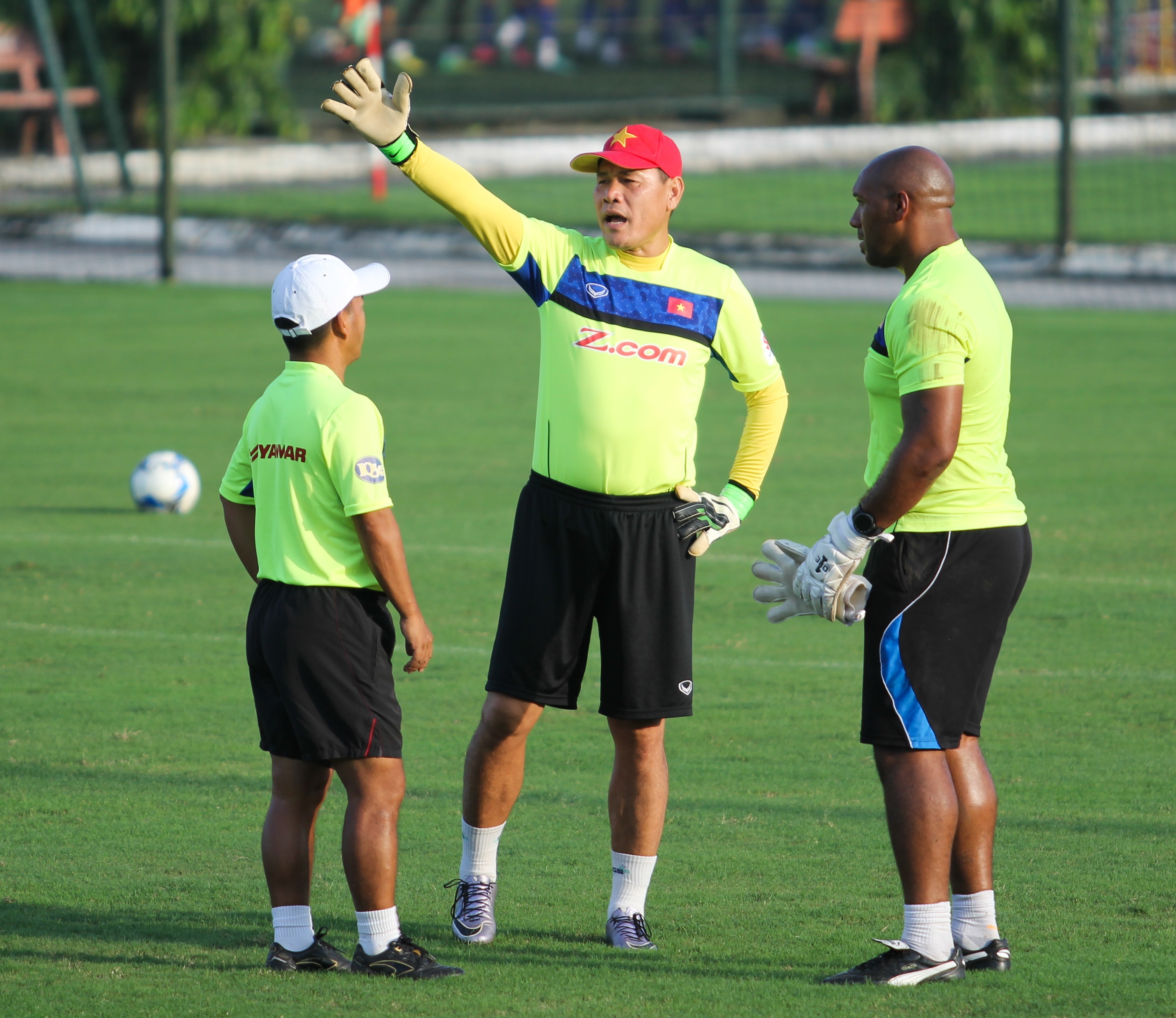 Jason Brown khoe bang 2 thu mon Viet, anh 3