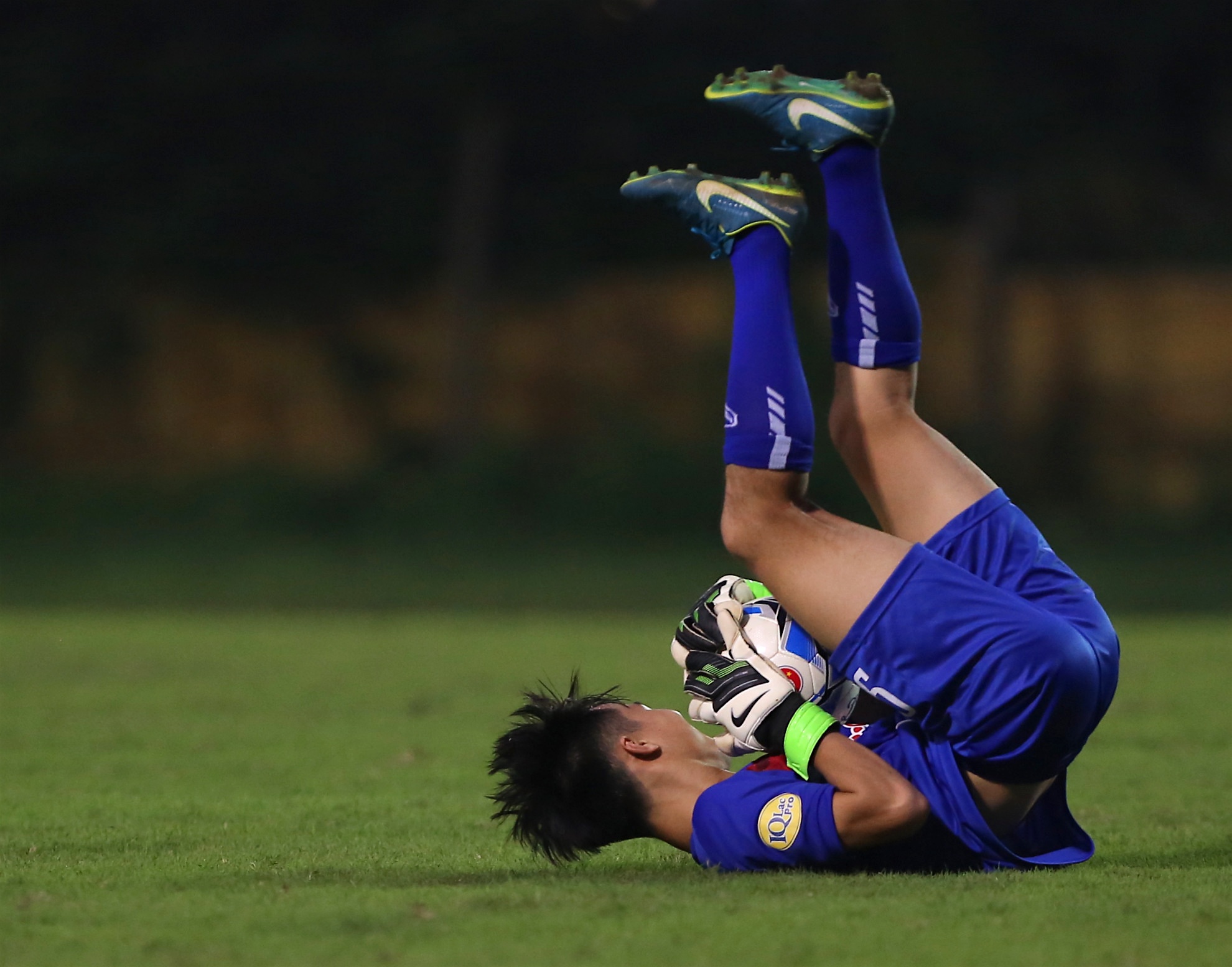 Van Toan tap lam thu mon, anh 4