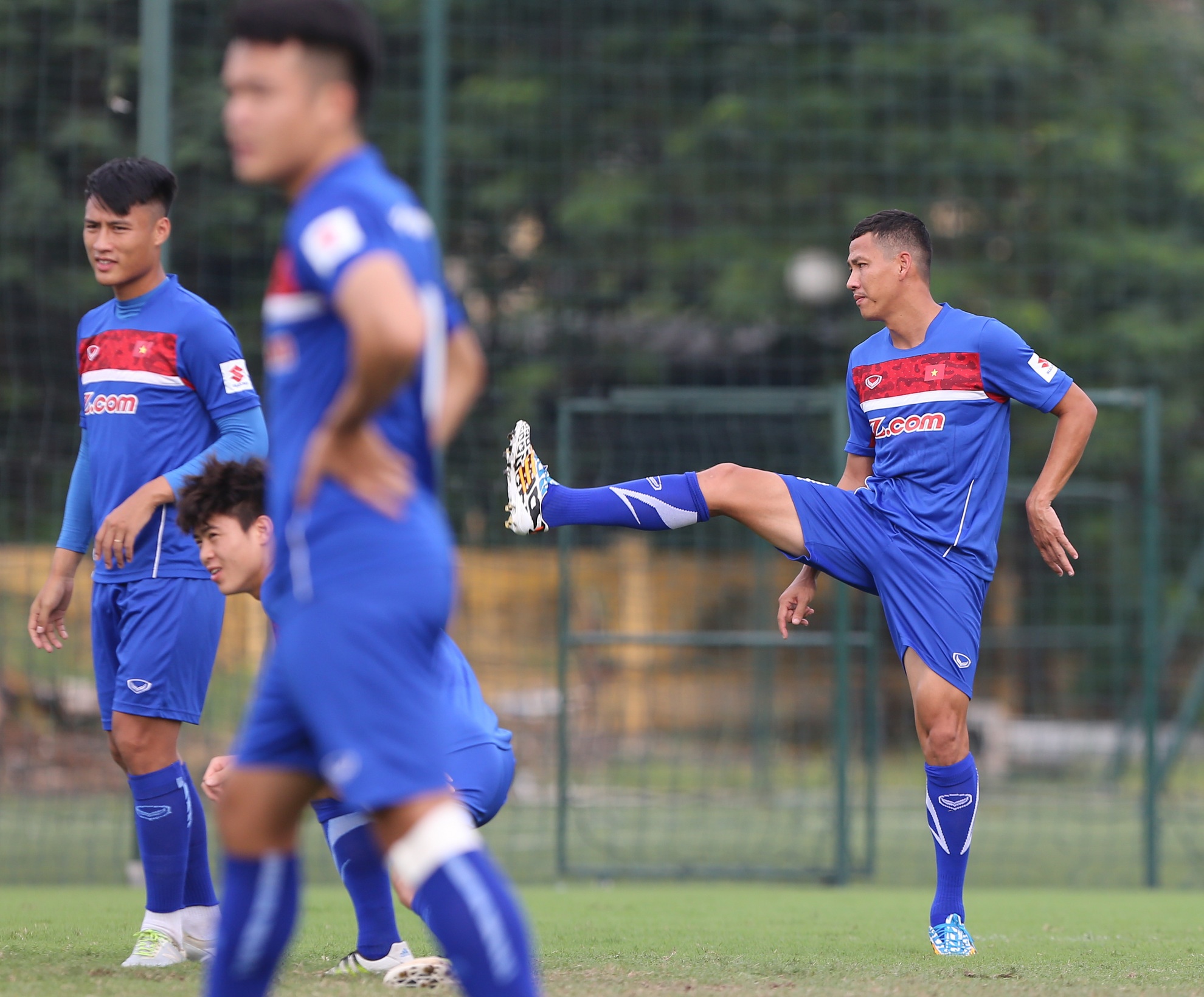 Van Toan tap lam thu mon, anh 9