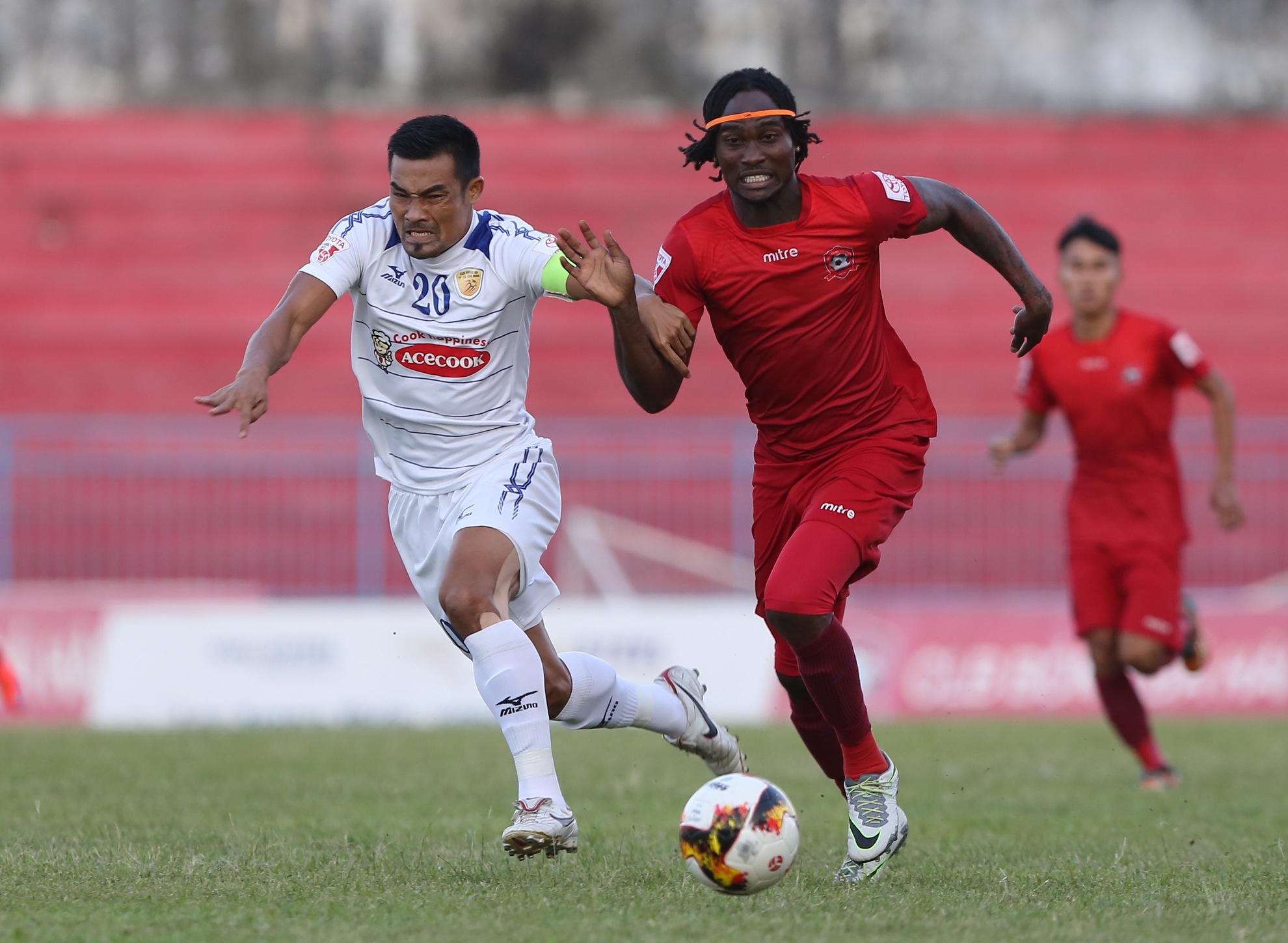 CLB HAi Phong vs TP HCM, anh 7