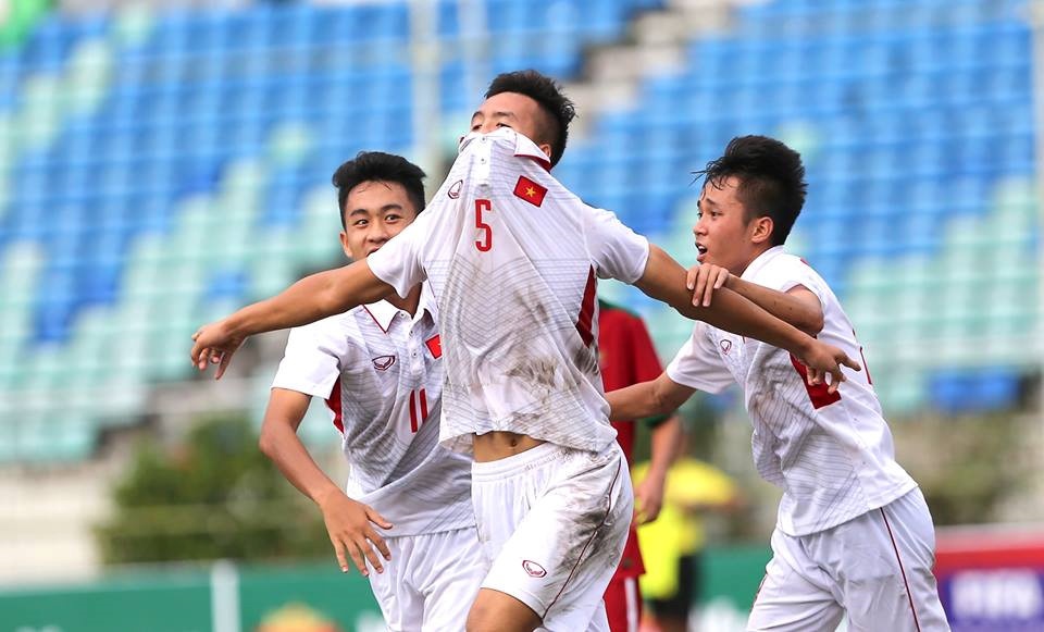 U19 Viet Nam thang Macau, anh 1