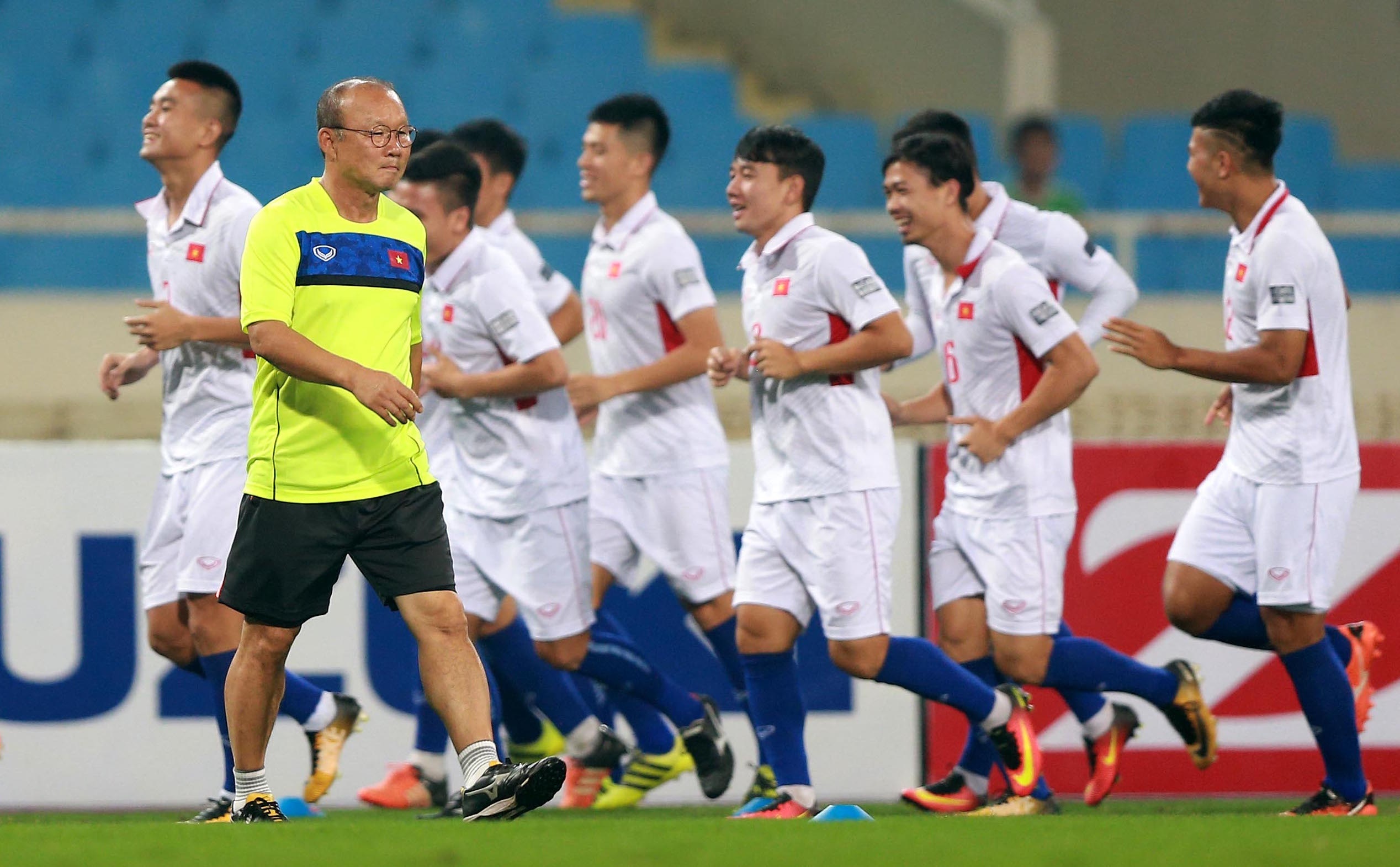 HLV Park Hang-seo cang thang, anh 2