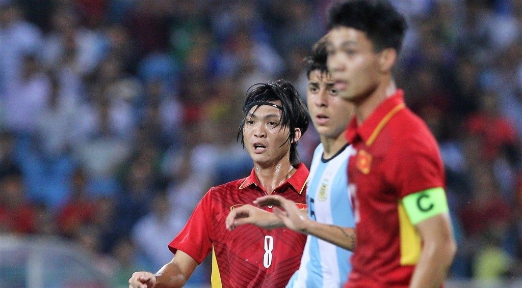 HLV Park Hang-seo goi 9 cau thu HAGL len doi U23 Viet Nam hinh anh