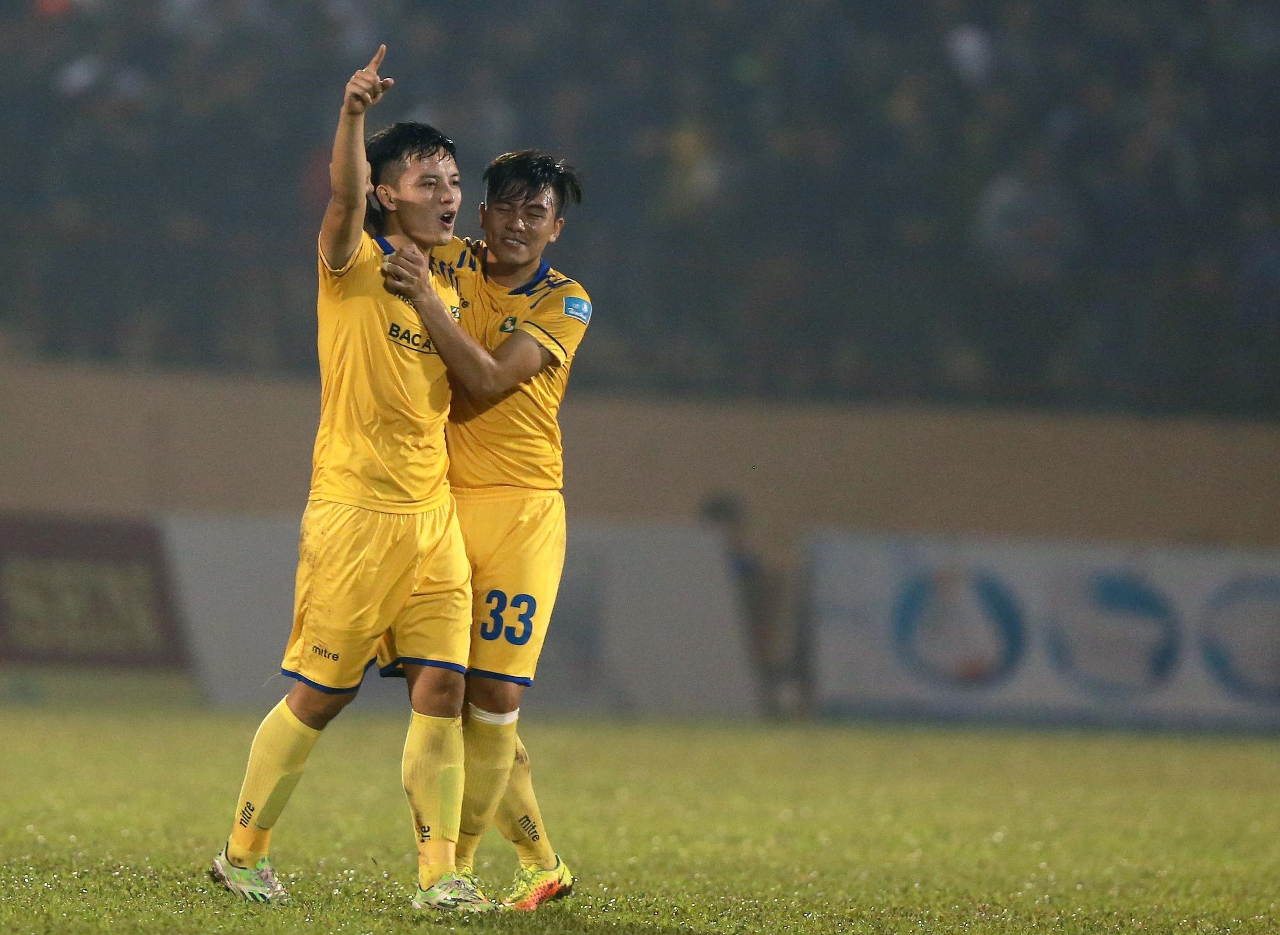 Cau thu SLNA vo oa chien thang, anh 9