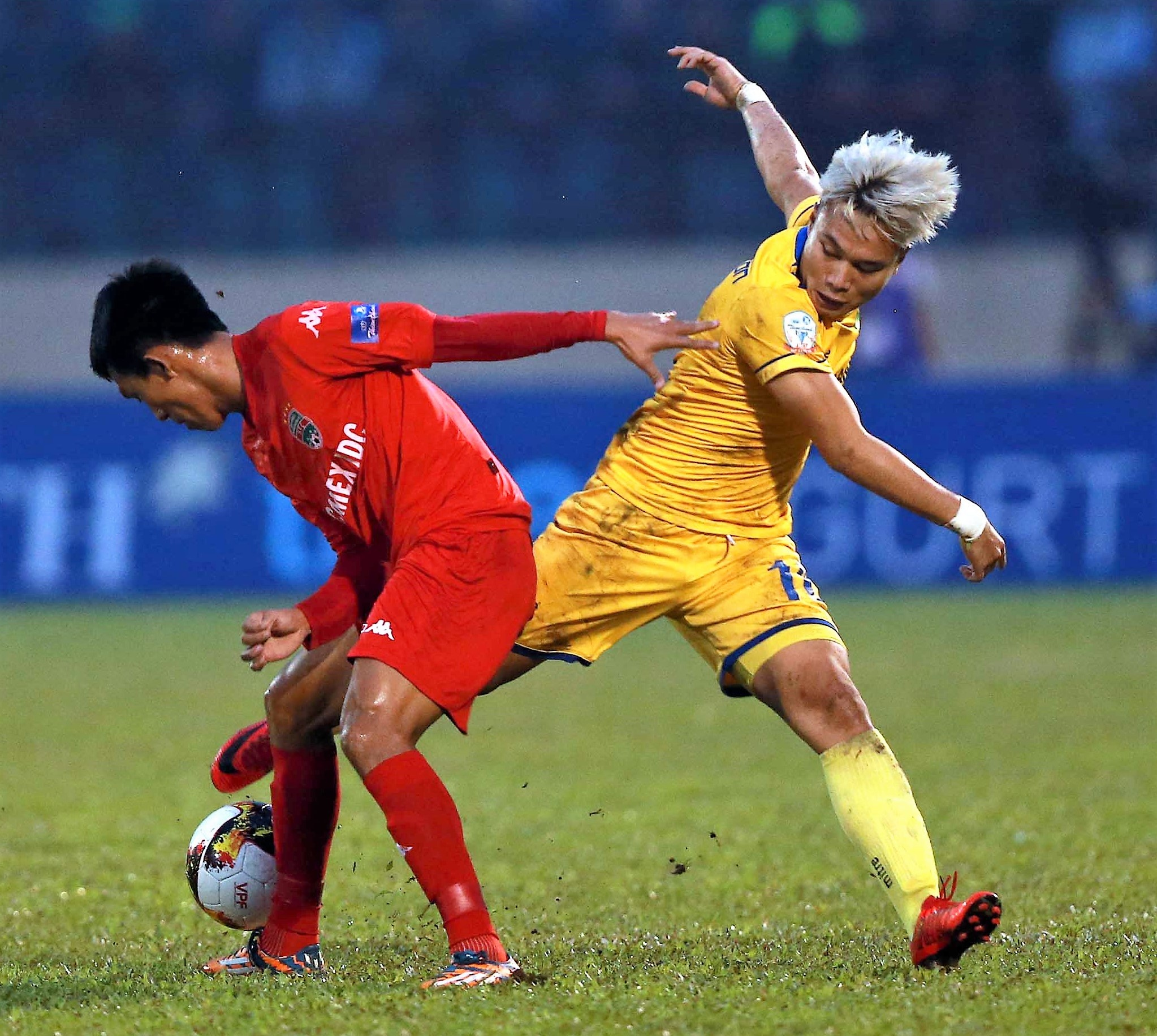 Cau thu SLNA vo oa chien thang, anh 2