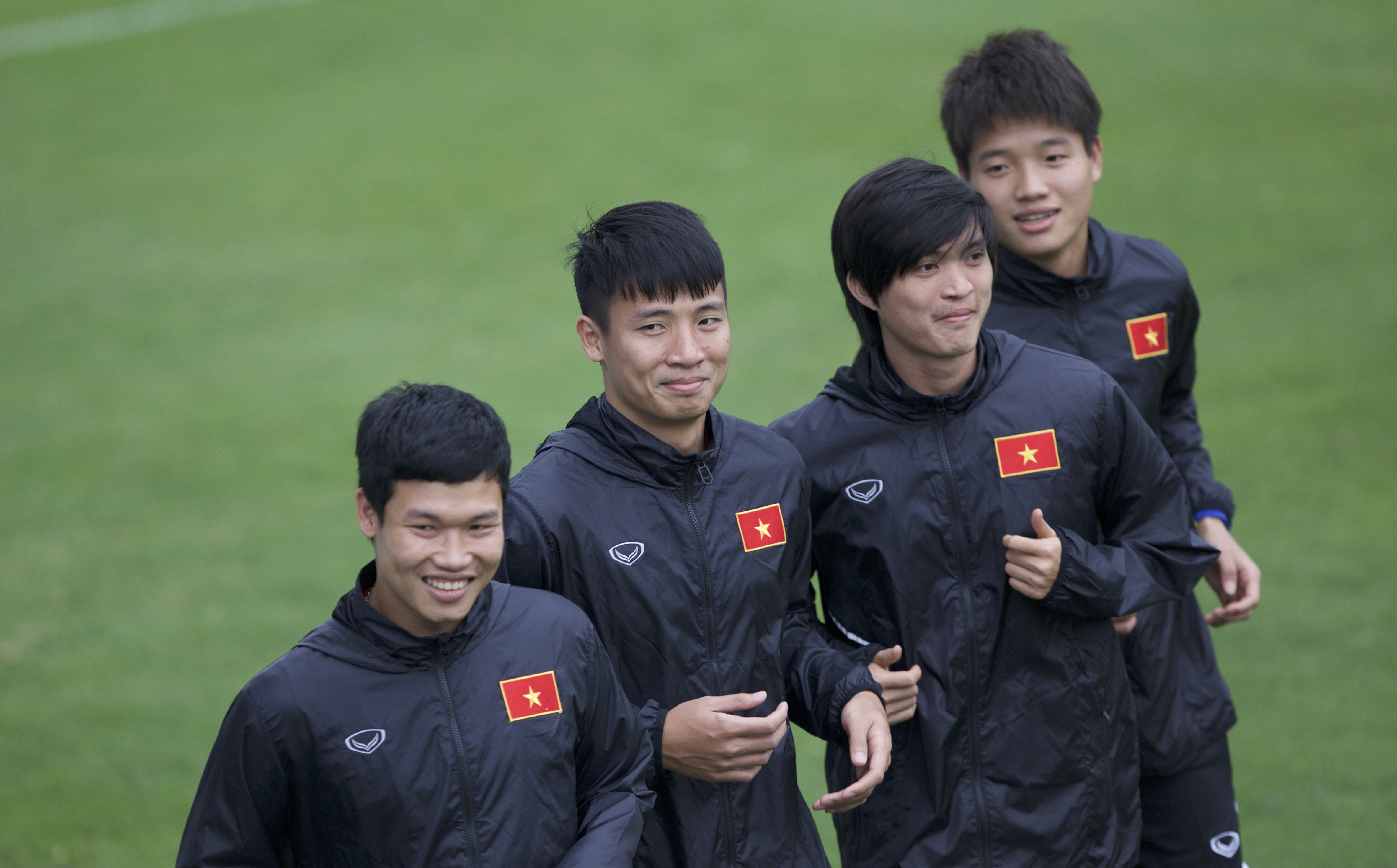 HLV Park trinh lang 2 tro ly, anh 6