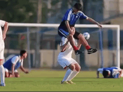 HLV U23 Trieu Tien ngoi len co hoc tro o bai tap the luc hinh anh