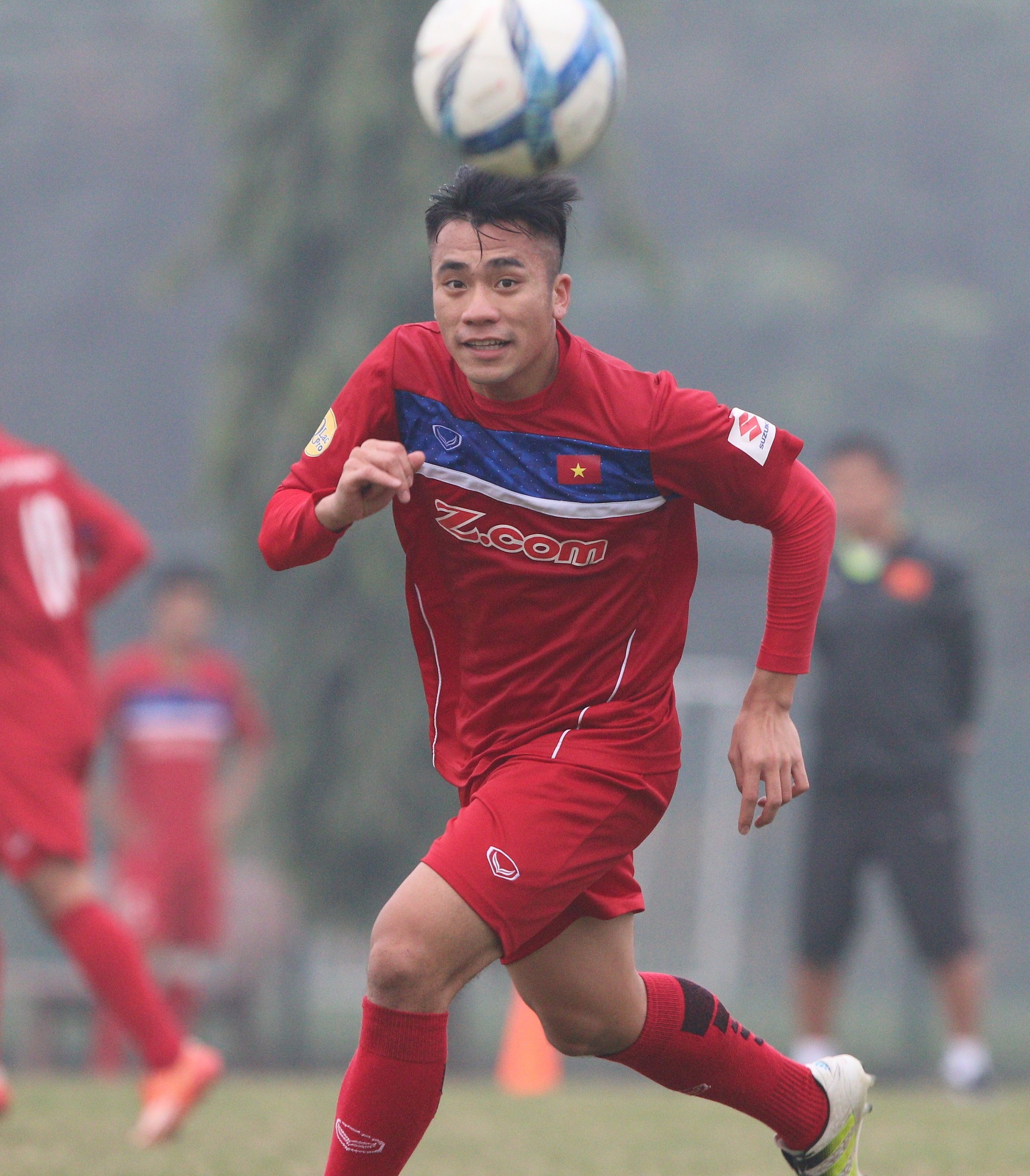 Cong Phuong chan thuong, anh 5