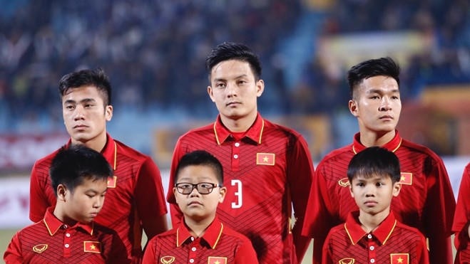 HLV Park Hang-seo loai Hoang Van Khanh, Phi Minh Long hinh anh