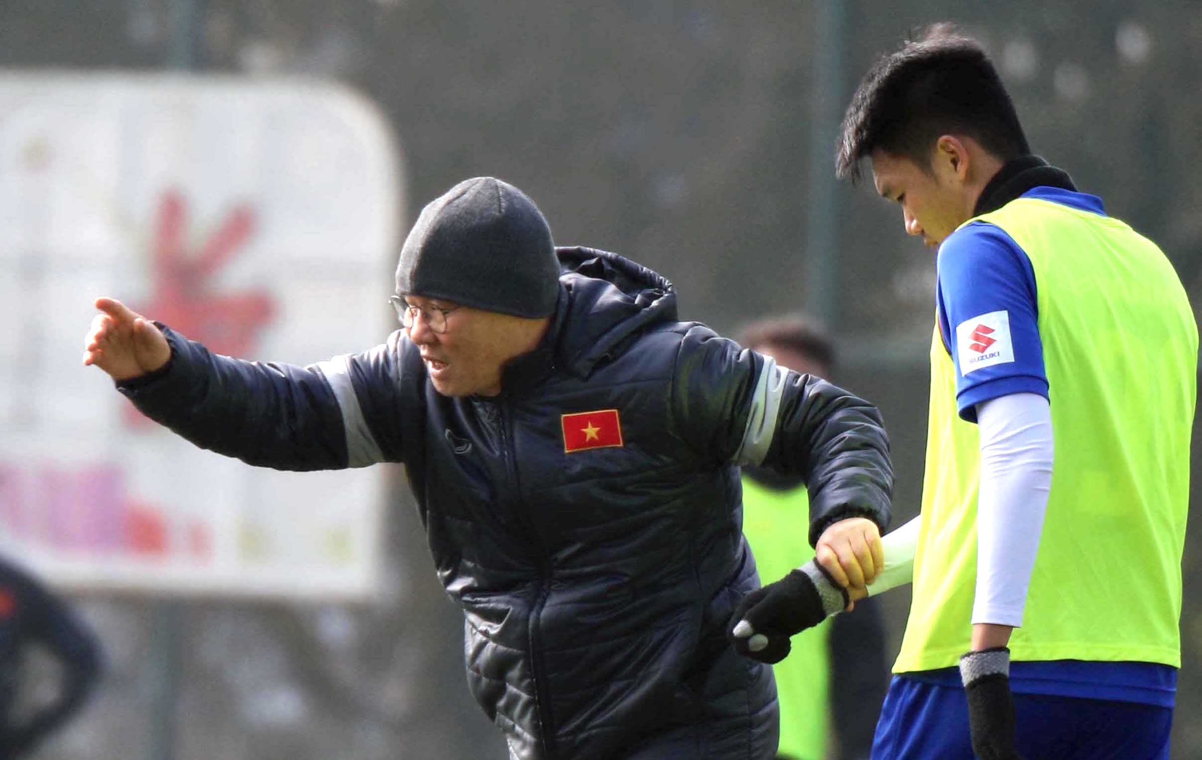 HLV Park Hang-seo nghiem khac voi U23 Viet Nam hinh anh