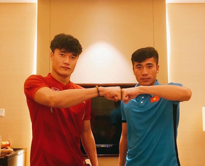 Bui Tien Dung thuc khuya viet nhat ky ve U23 Viet Nam hinh anh