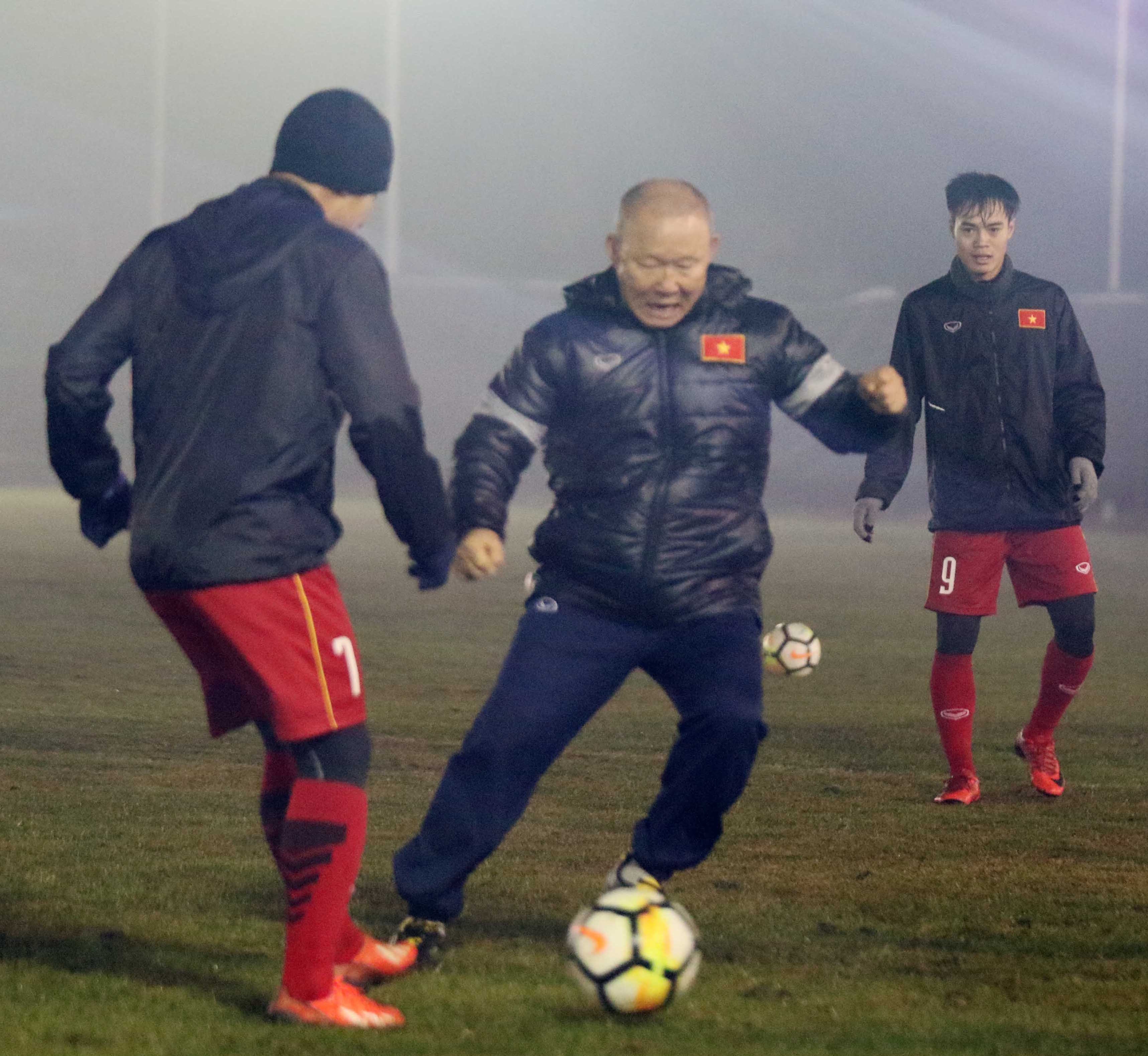 U23 Viet Nam vui dua hung khoi, anh 2