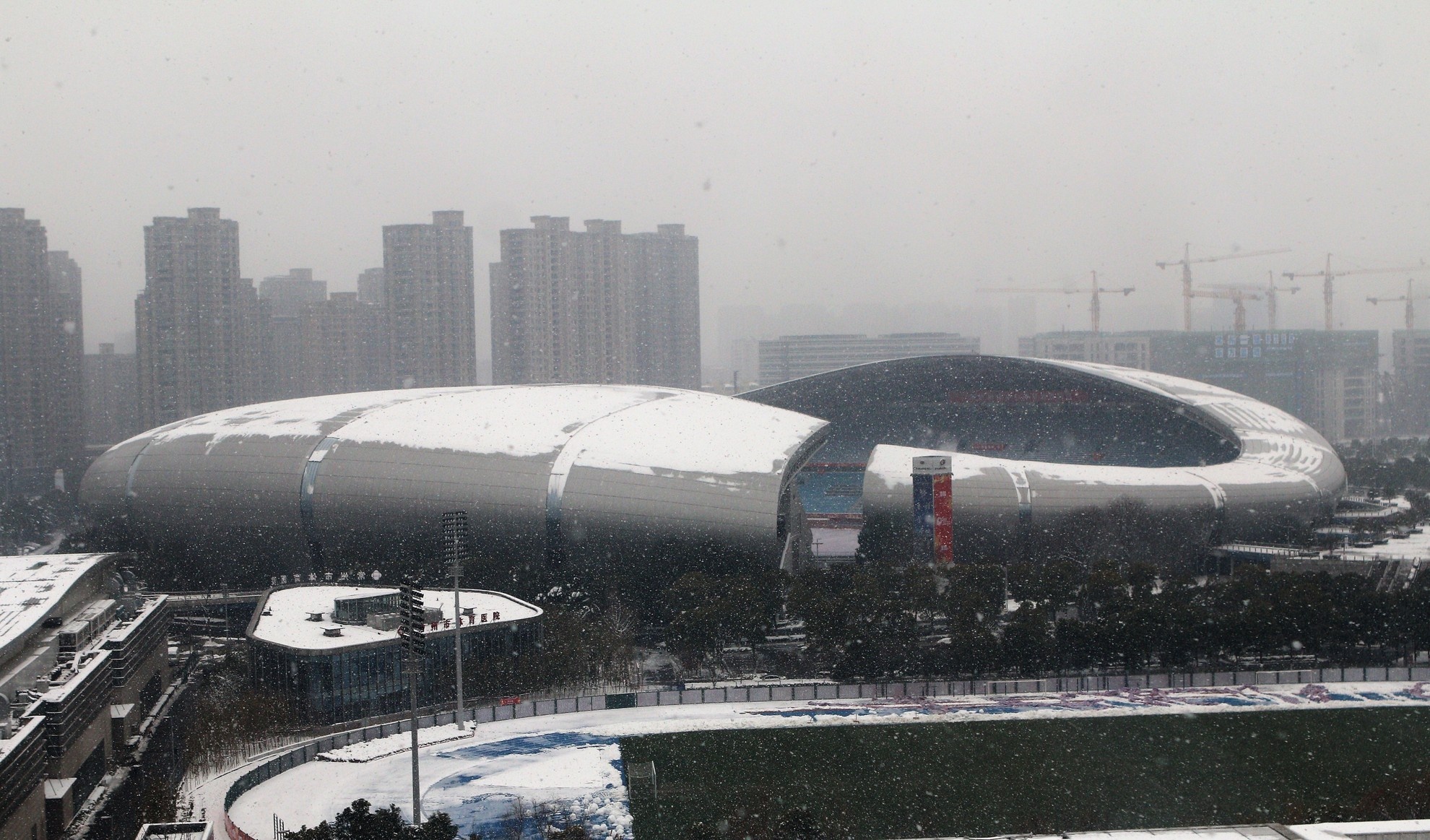 Tuyet lai roi o Thuong Chau, thach thuc U23 Viet Nam hinh anh