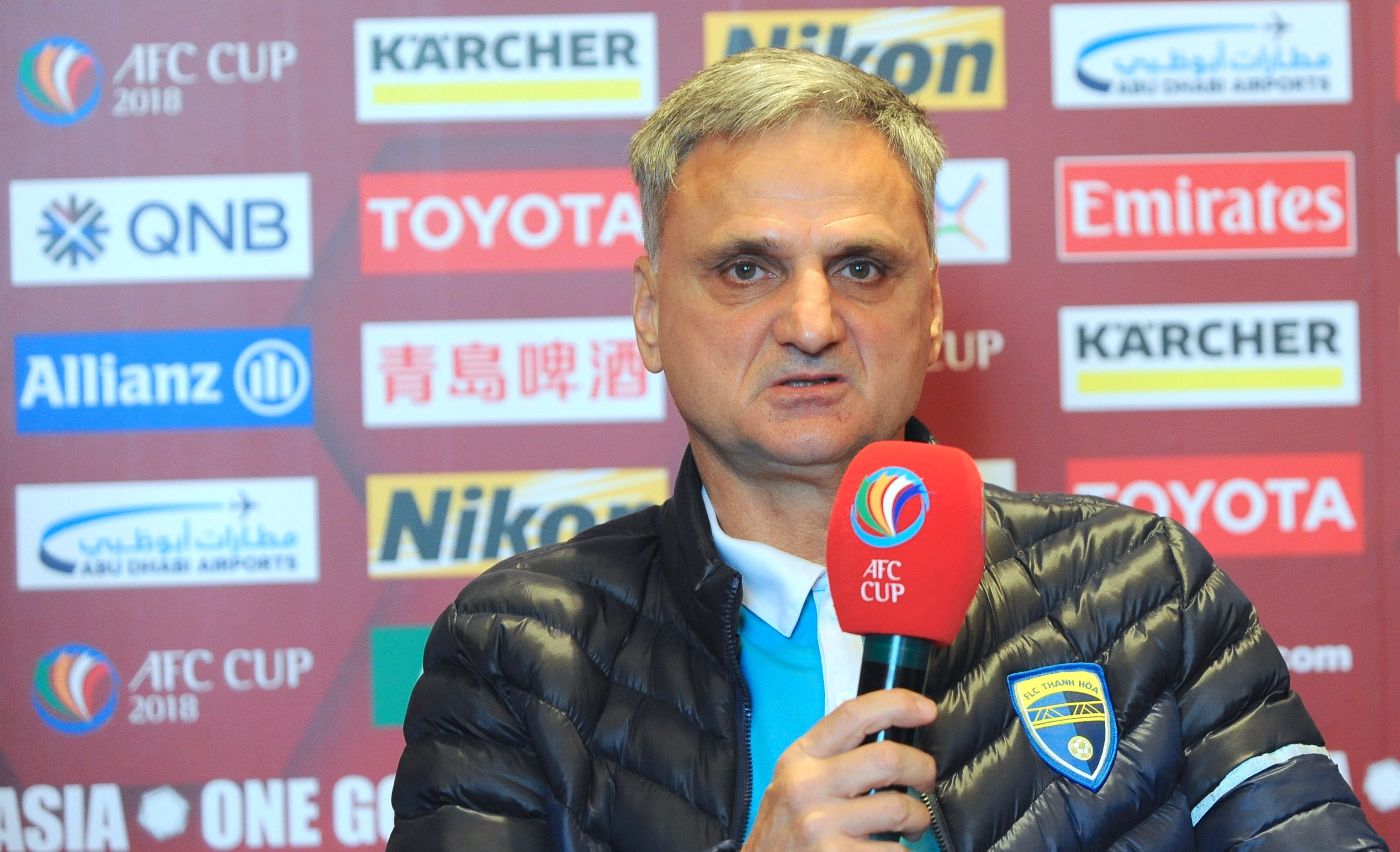 Tien Dung bat chinh anh 1