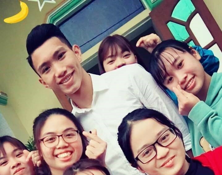 Cau thu U23 Viet Nam ban ron dip nghi Tet Nguyen dan hinh anh