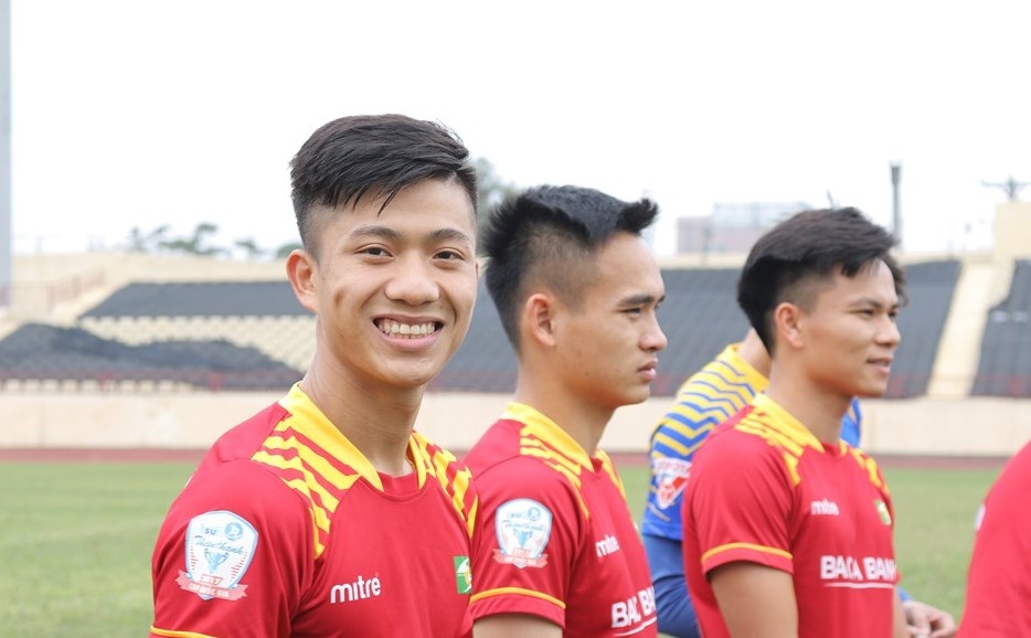 Van Thanh xong dat san Pleiku, anh 2