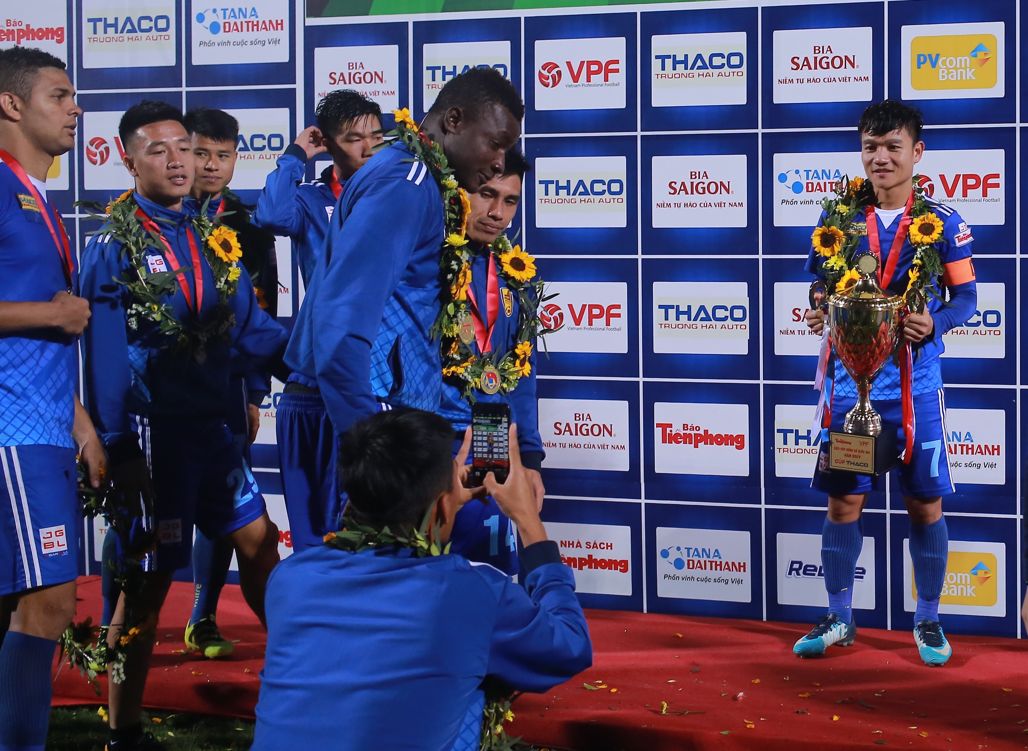 Đinh Thanh Trung muốn vô địch AFF Cup, ảnh 1 Dinh Thanh Trung muon vo dich AFF Cup, anh 1