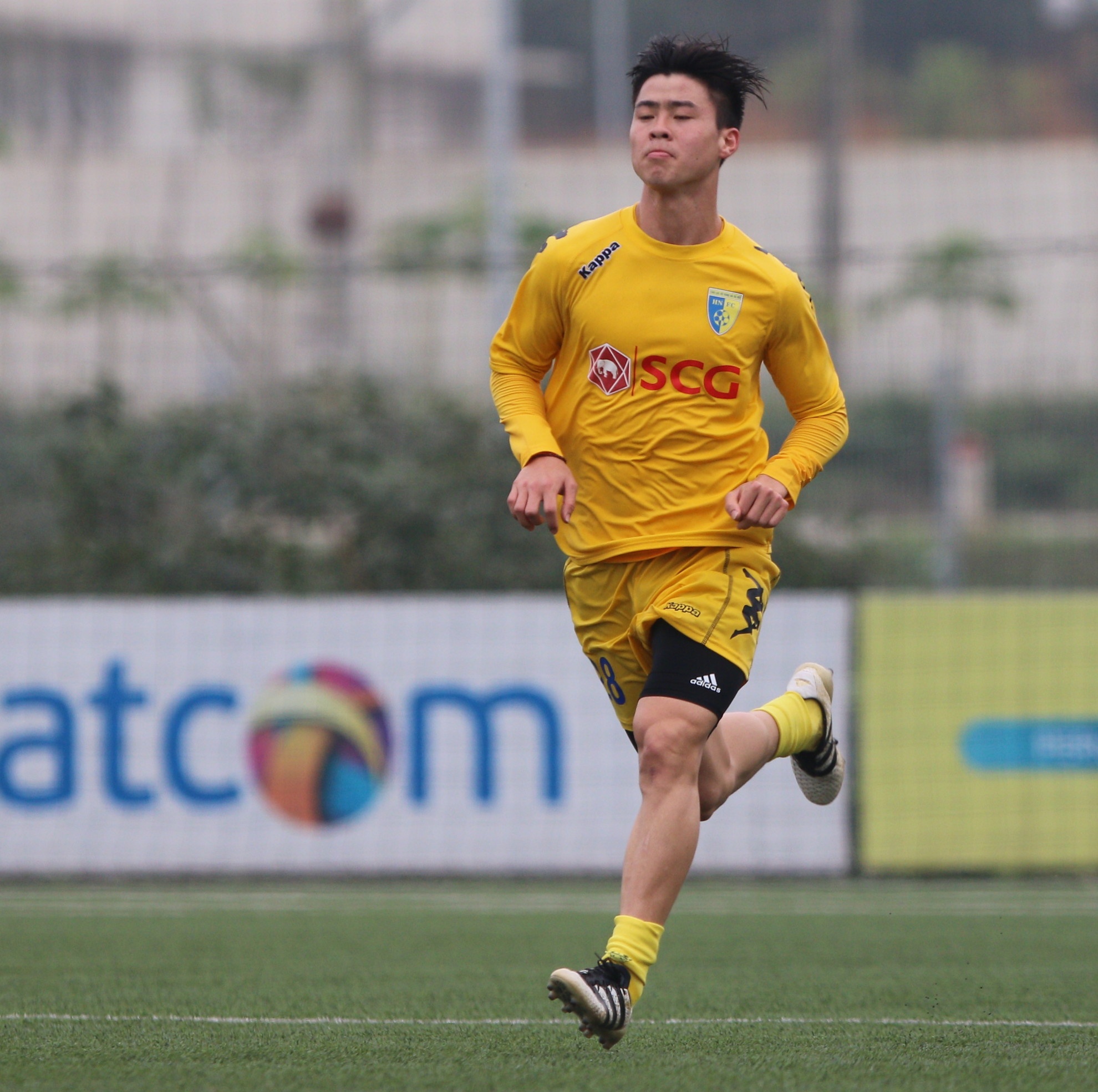 HA Noi FC thua nam Dinh 0-3, anh 6