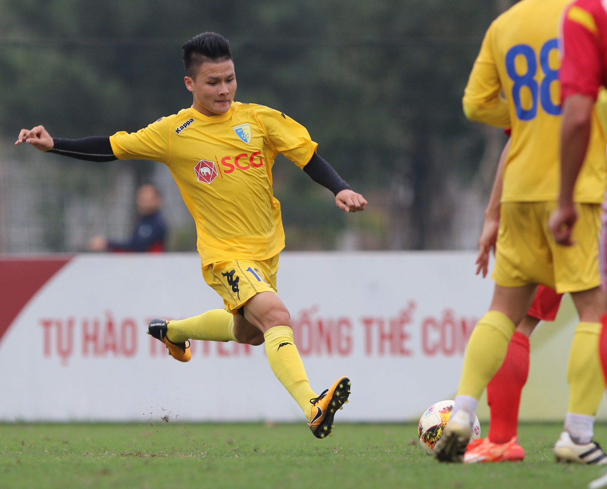 HA Noi FC thua nam Dinh 0-3, anh 5