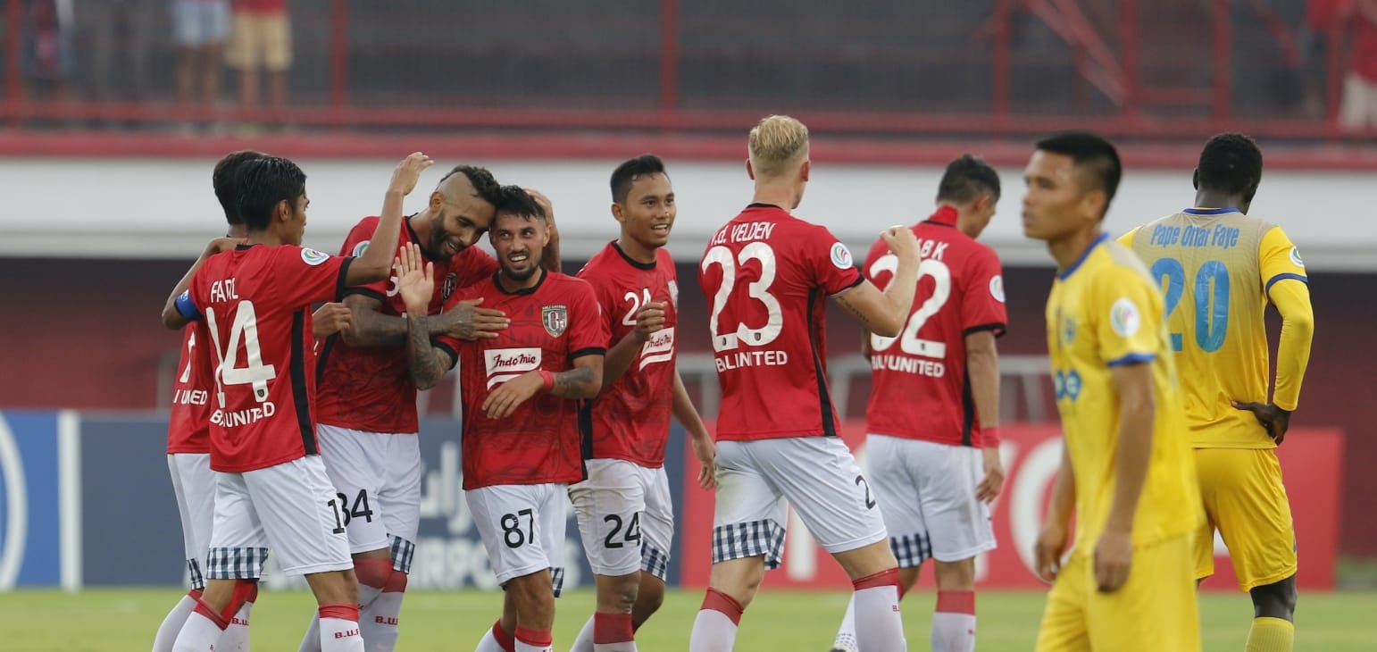 Highlights: Bali United 3-1 Thanh Hoa hinh anh