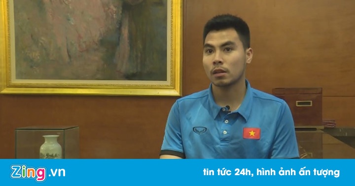 Duc Huy thua nhan cac cau thu U23 VN danh roi phong do o V.League hinh anh