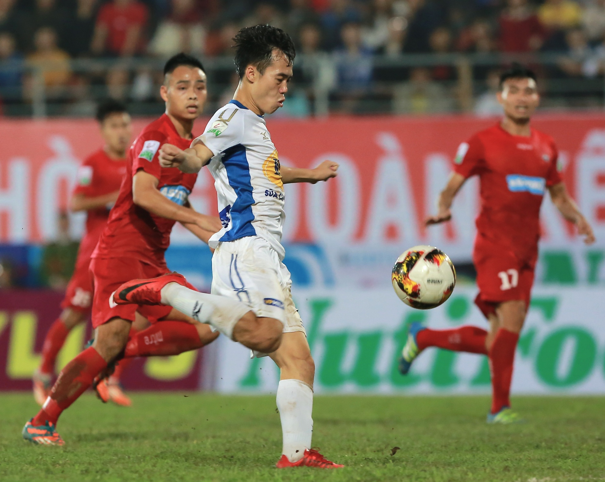Hai Phong hoa HAGL 1-1 anh 8